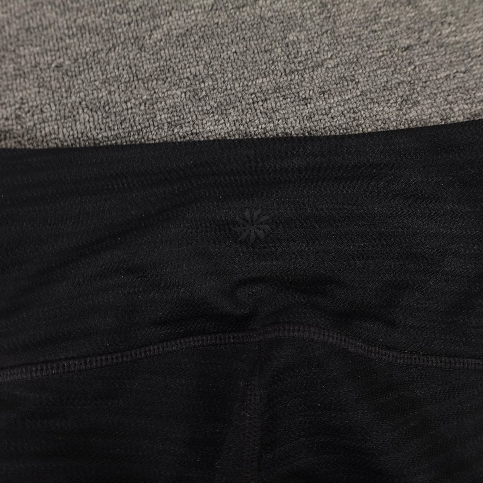 Athleta Leggings Womens XS Black High Rise Ankle Knit Base Layer Yoga Athletic - Thumbnail 3