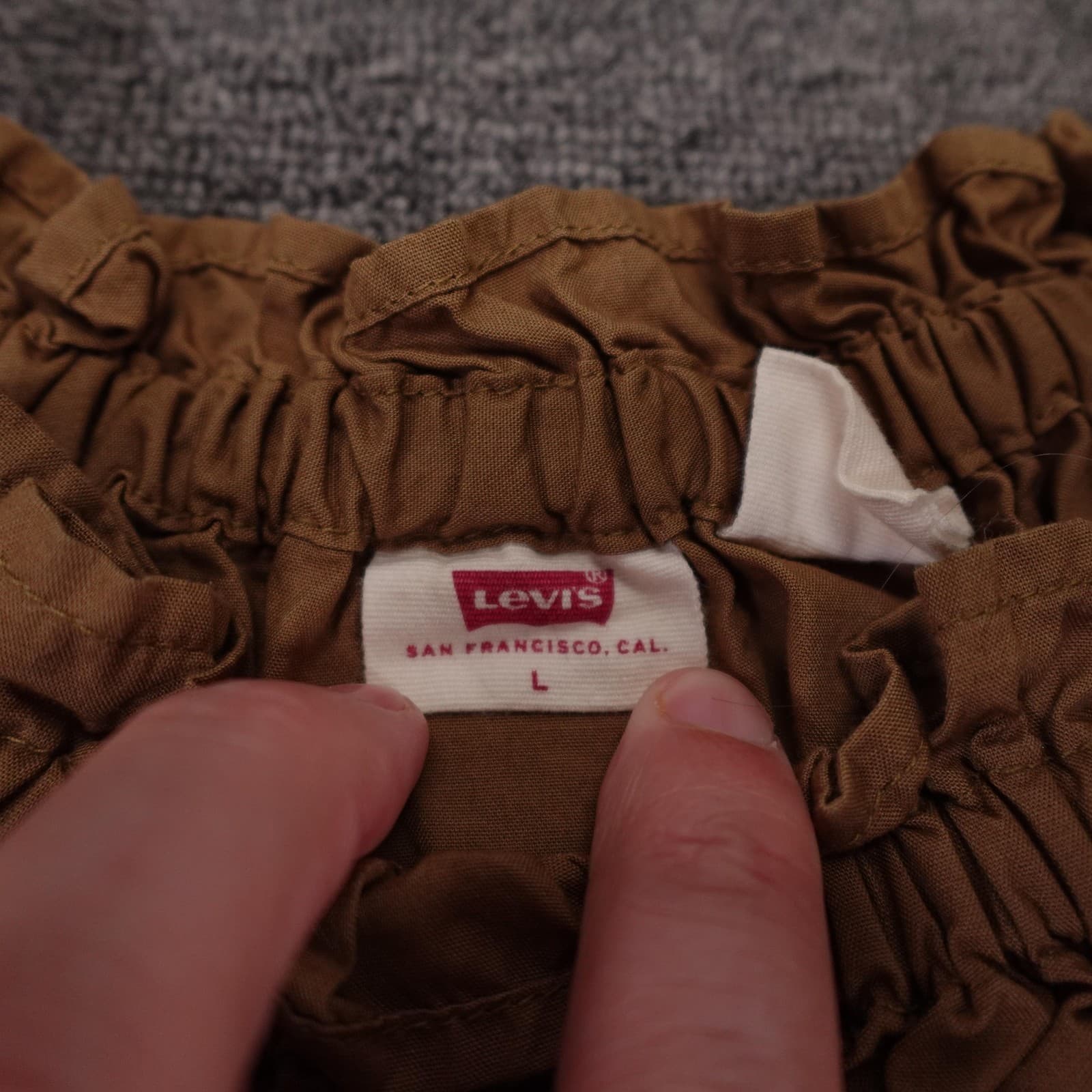 Levi's Dress Girls Large Brown Smocked Puff Sleeve Square Neckline Knee Length - Thumbnail 2