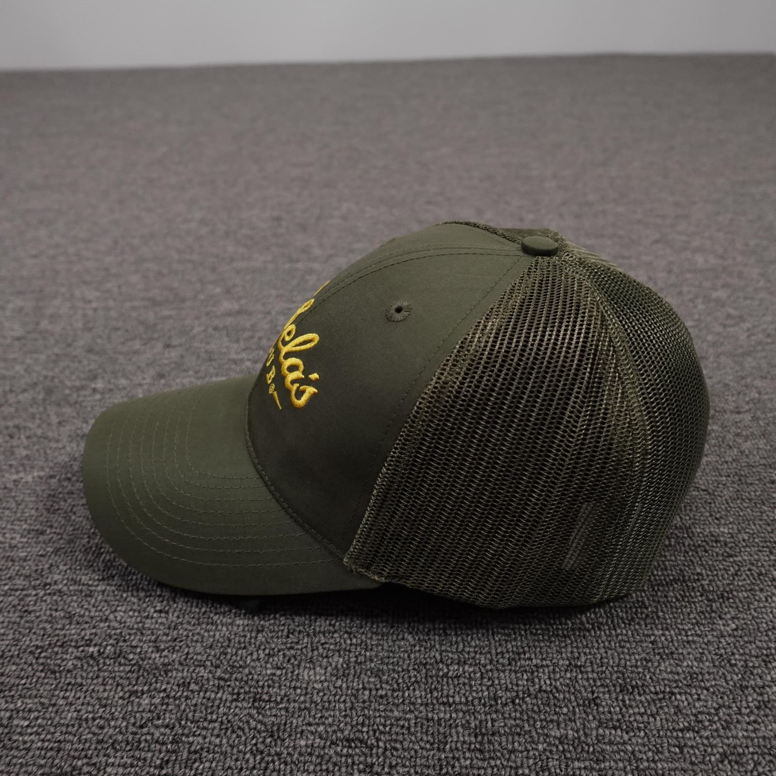 Cabela's Club Hat Cap Snap Back Mens One Size Green Mesh Trucker Embroidered - Thumbnail 2