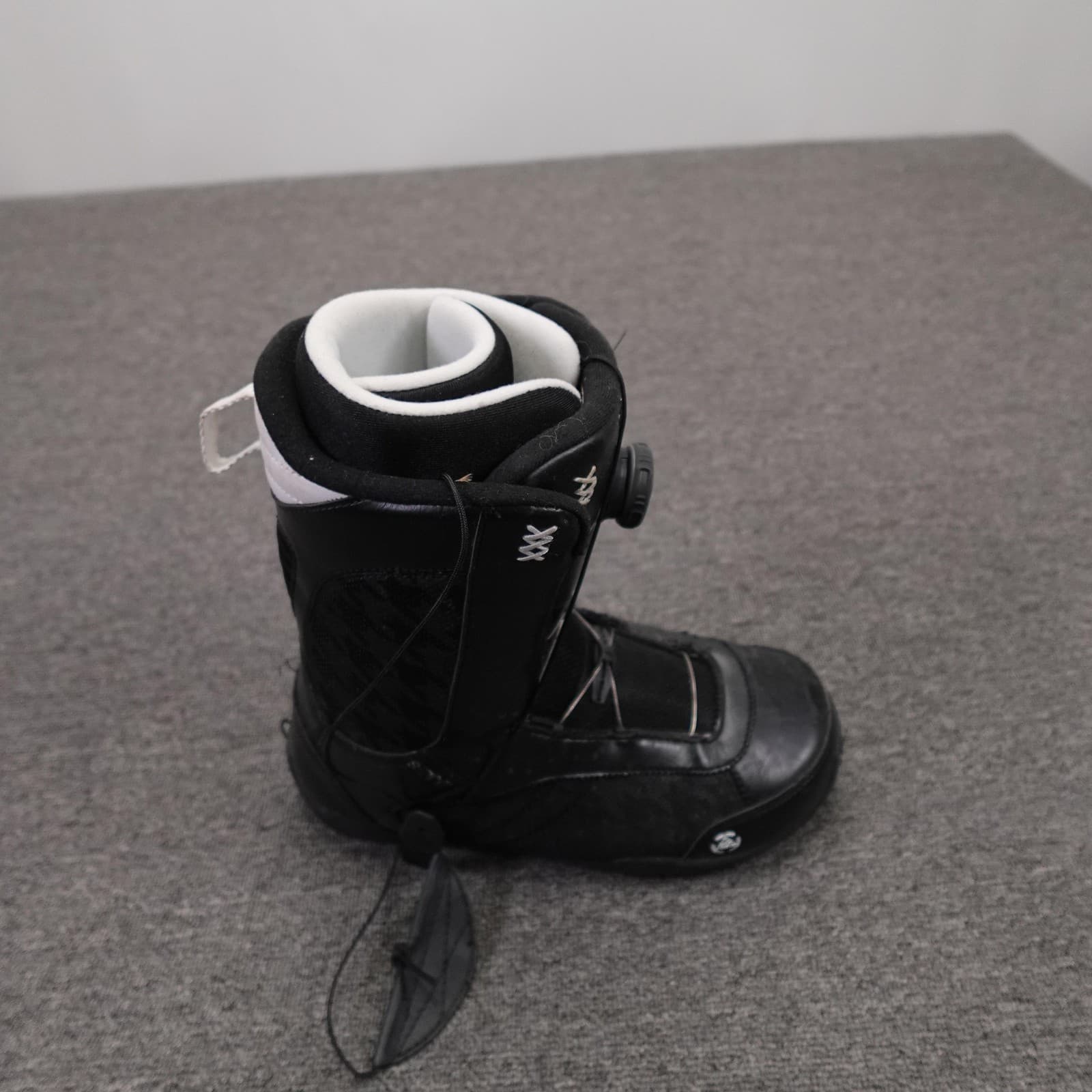K2 Sendit BOA Snowboard Boots Womens 9 Black White Dial Lacing Rubber Sole - Thumbnail 11