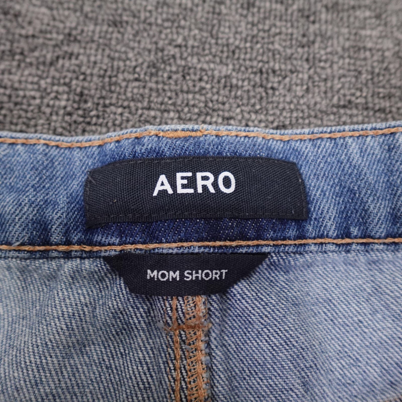 Aero Mom Shorts Womens 4 Blue Denim Distressed Cutoff Raw Hem 3 Inseam Summer - Thumbnail 2