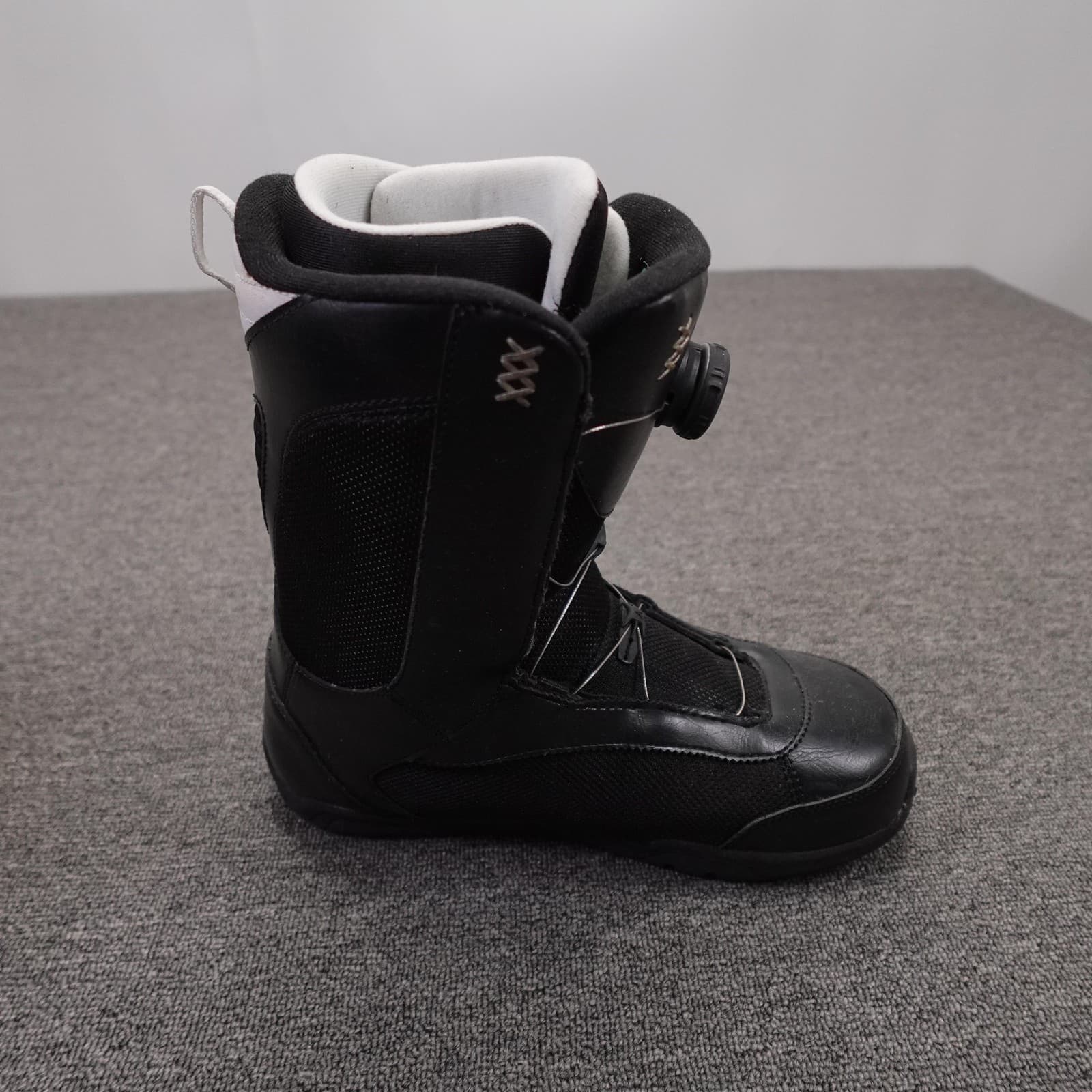 K2 Sendit BOA Snowboard Boots Womens 9 Black White Dial Lacing Rubber Sole - Thumbnail 5