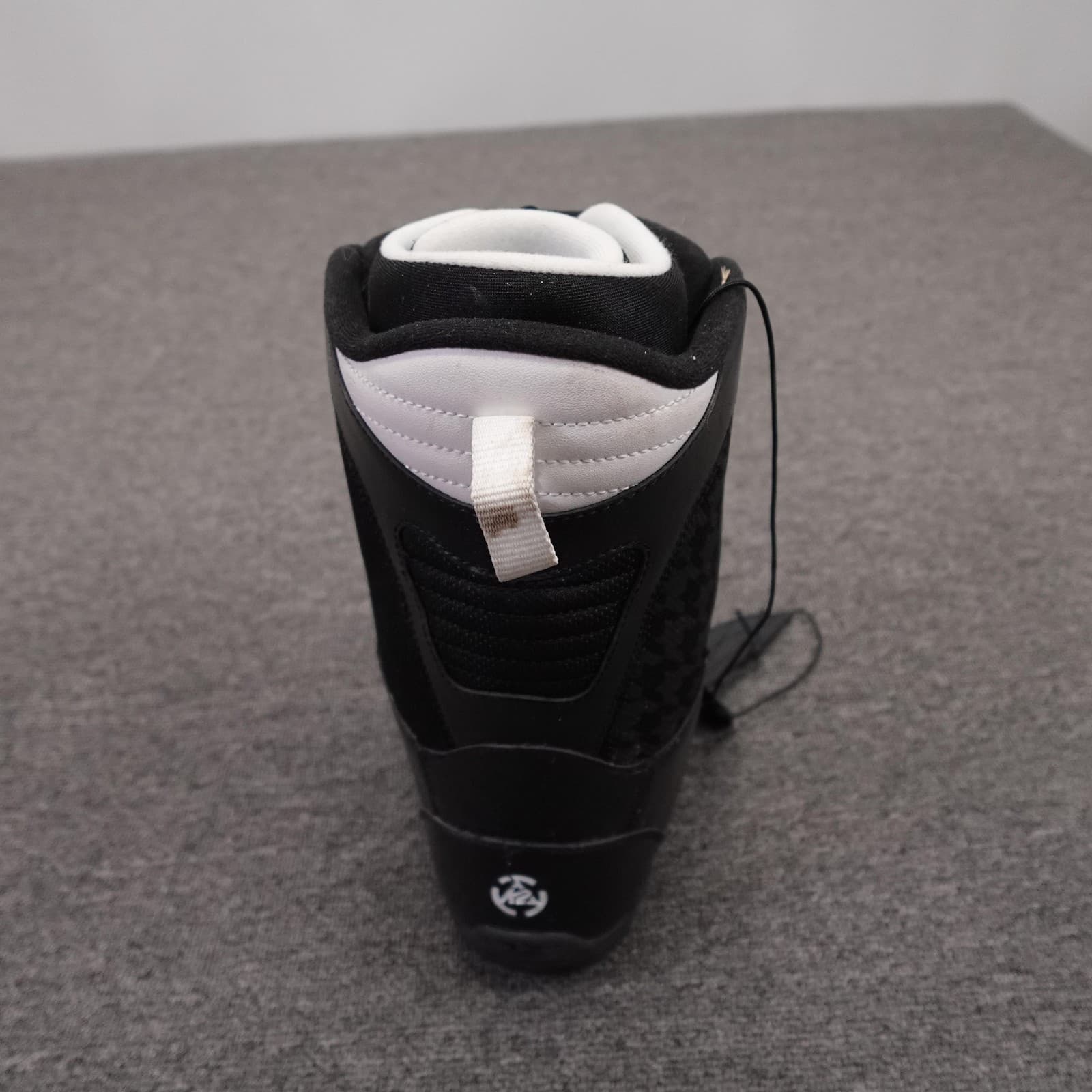 K2 Sendit BOA Snowboard Boots Womens 9 Black White Dial Lacing Rubber Sole - Thumbnail 10