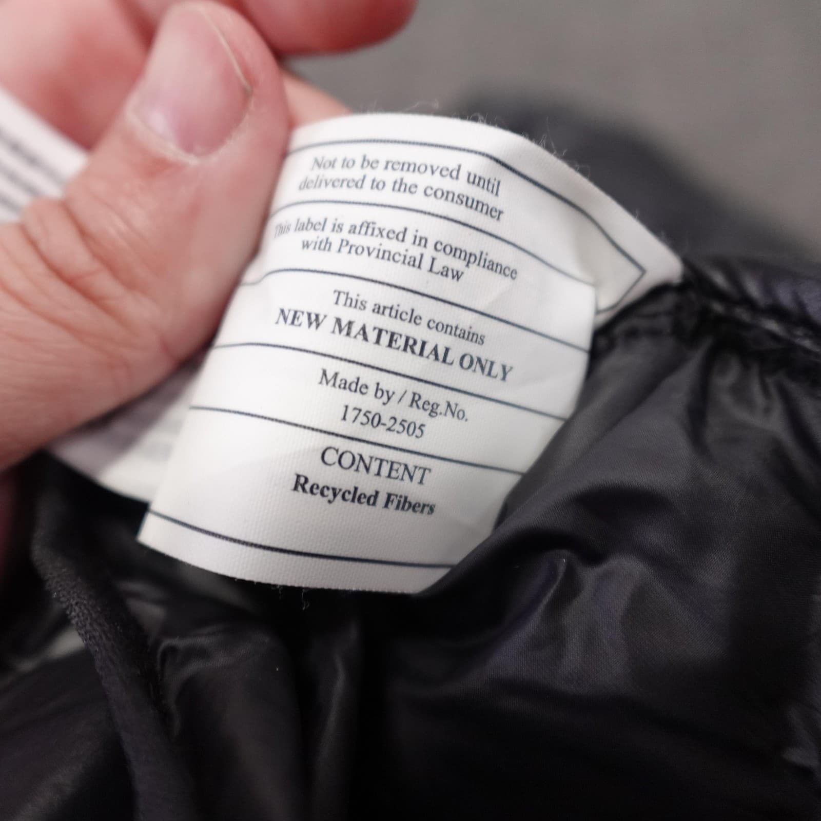 Abercrombie & Fitch Vest Mens Medium Black Primaloft Puffer Packable Insulated - Thumbnail 7