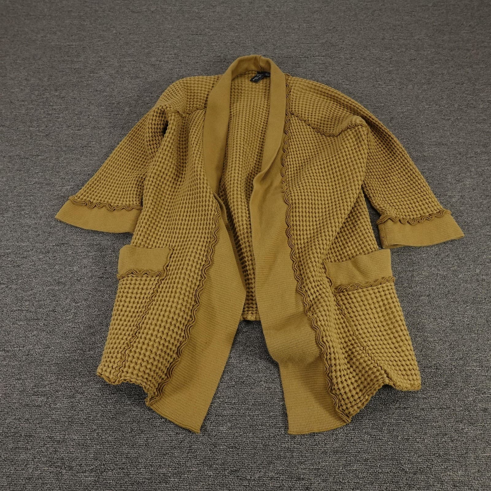 Focus Casual Life Cardigan Sweater Womens Medium Yellow Waffle Knit Open Front