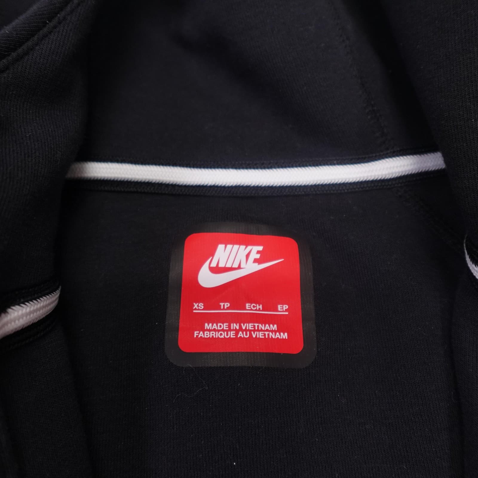 Nike Hoodie Youth XS Gray Black Colorblock Fleece Full Zip Logo Sweatshirt - Thumbnail 3