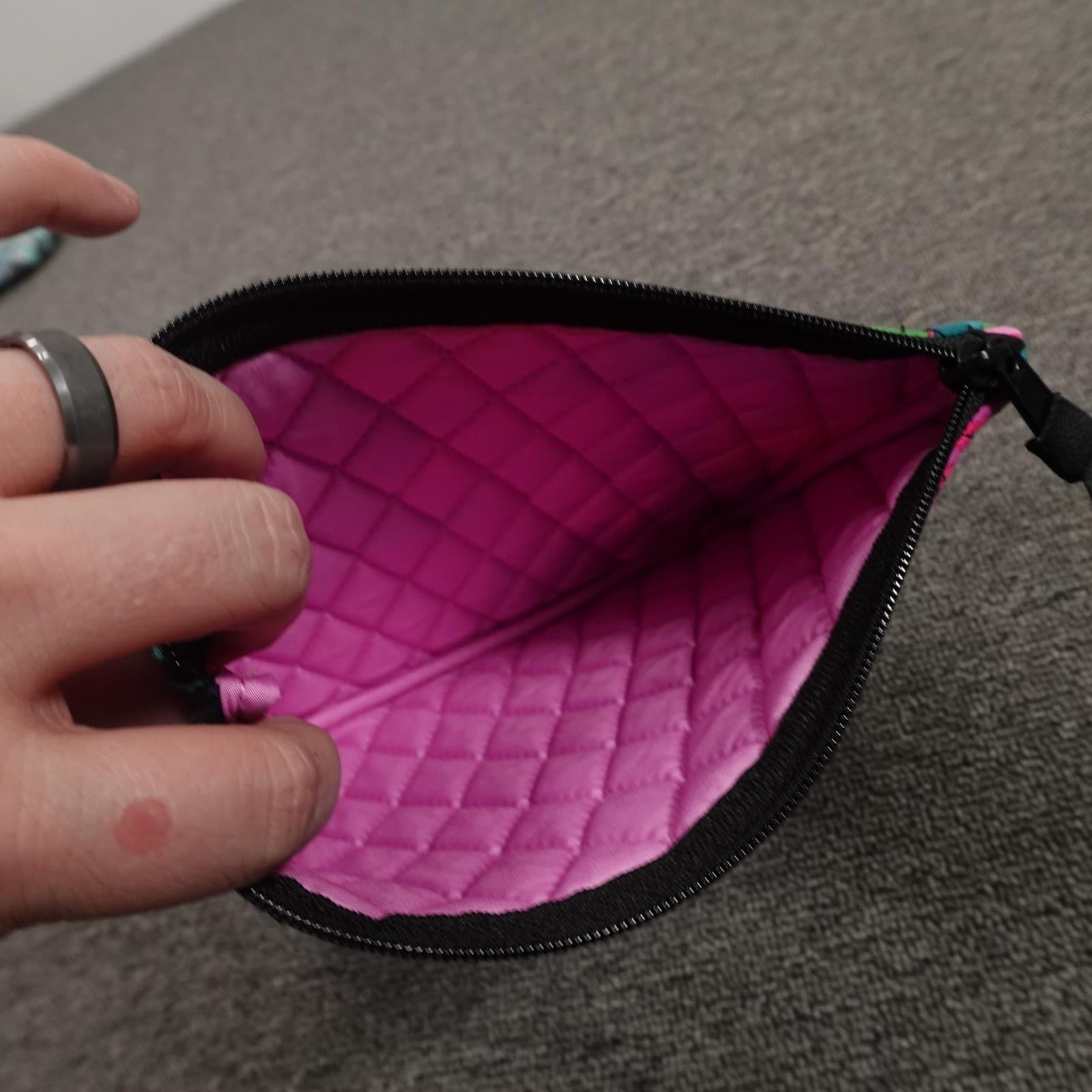 Vera Bradley Quilted Floral Zip Pouch Black Pink Cosmetic Bag Makeup Travel Case - Thumbnail 4