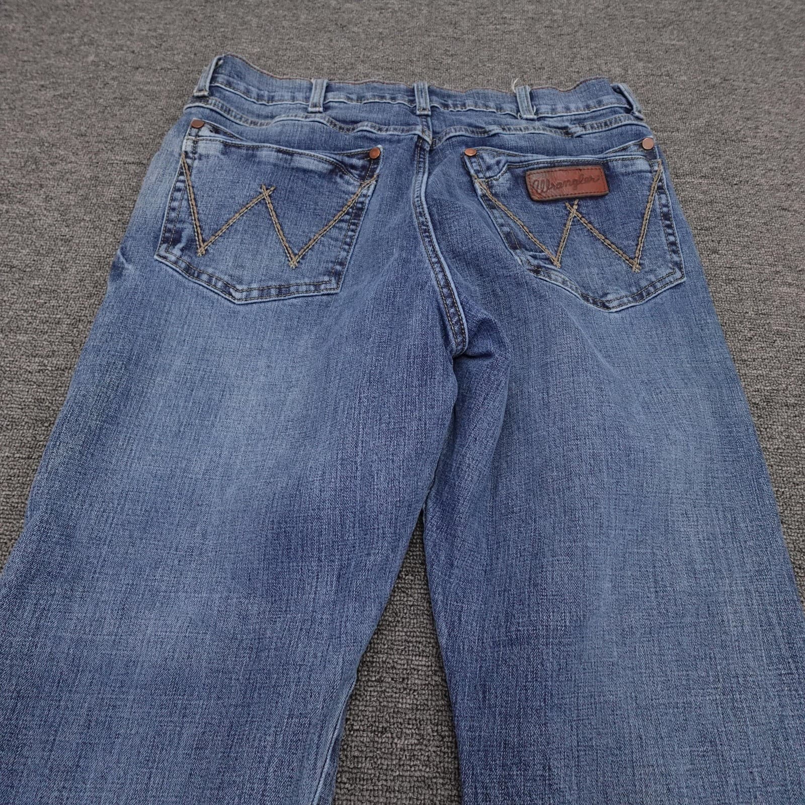 Wrangler Retro Relaxed Boot Jeans Mens 33x33 Blue Medium Wash Bootcut Denim - Thumbnail 6