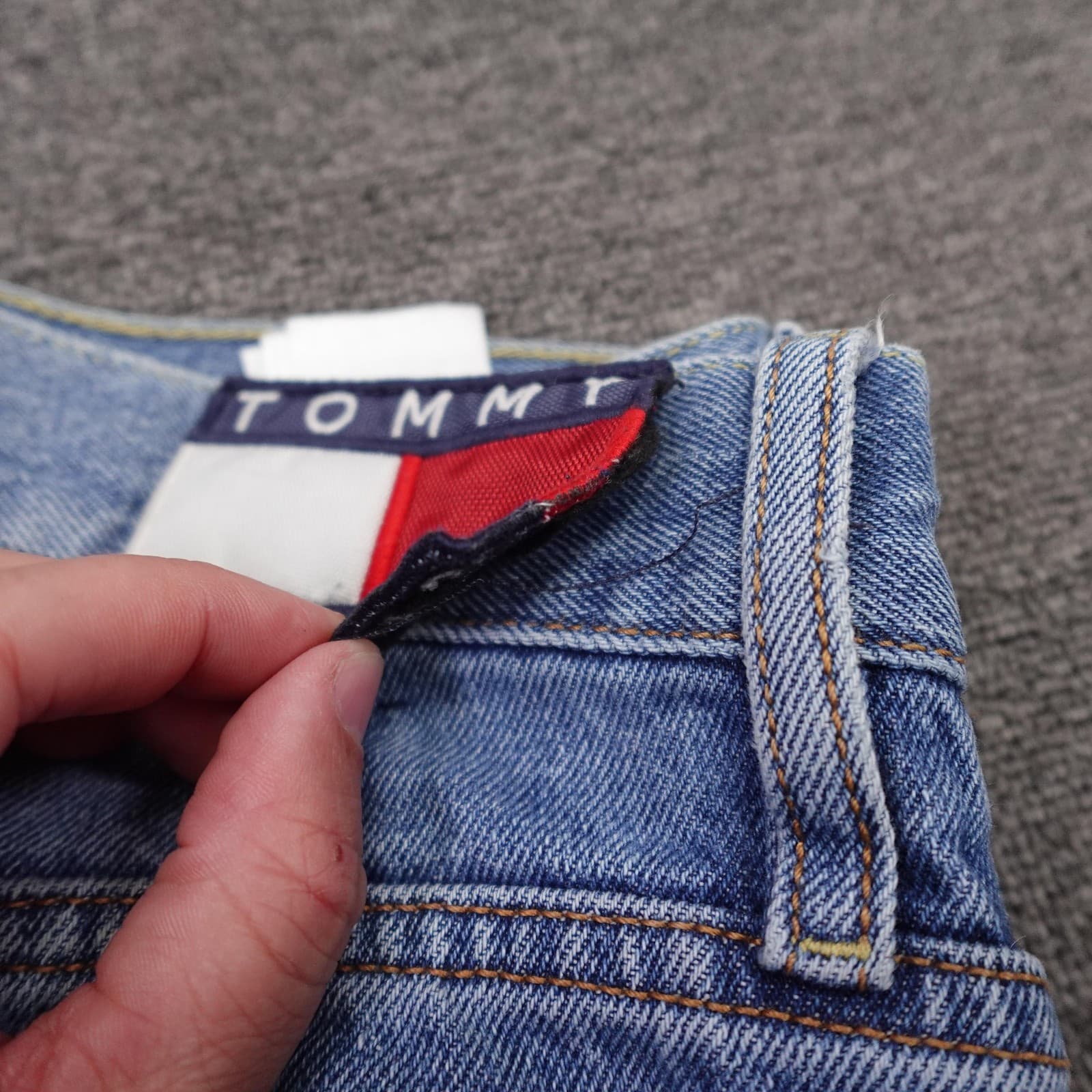 Vintage Tommy Jeans Carpenter Jeans Mens 36x28 Blue Light Relaxed Straight Denim - Thumbnail 18