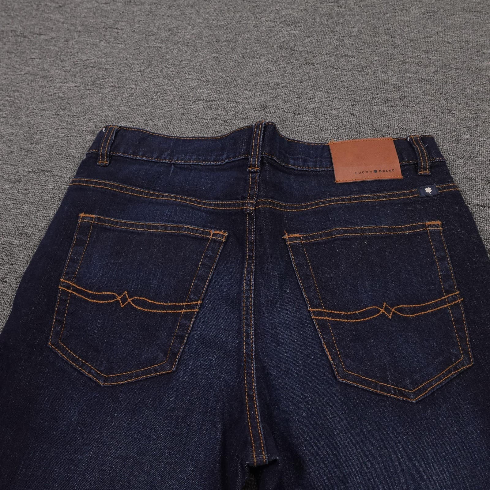 Lucky Brand Classic Straight Jeans Youth 20 Blue Dark Wash Stretch Denim 32x31 - Thumbnail 4