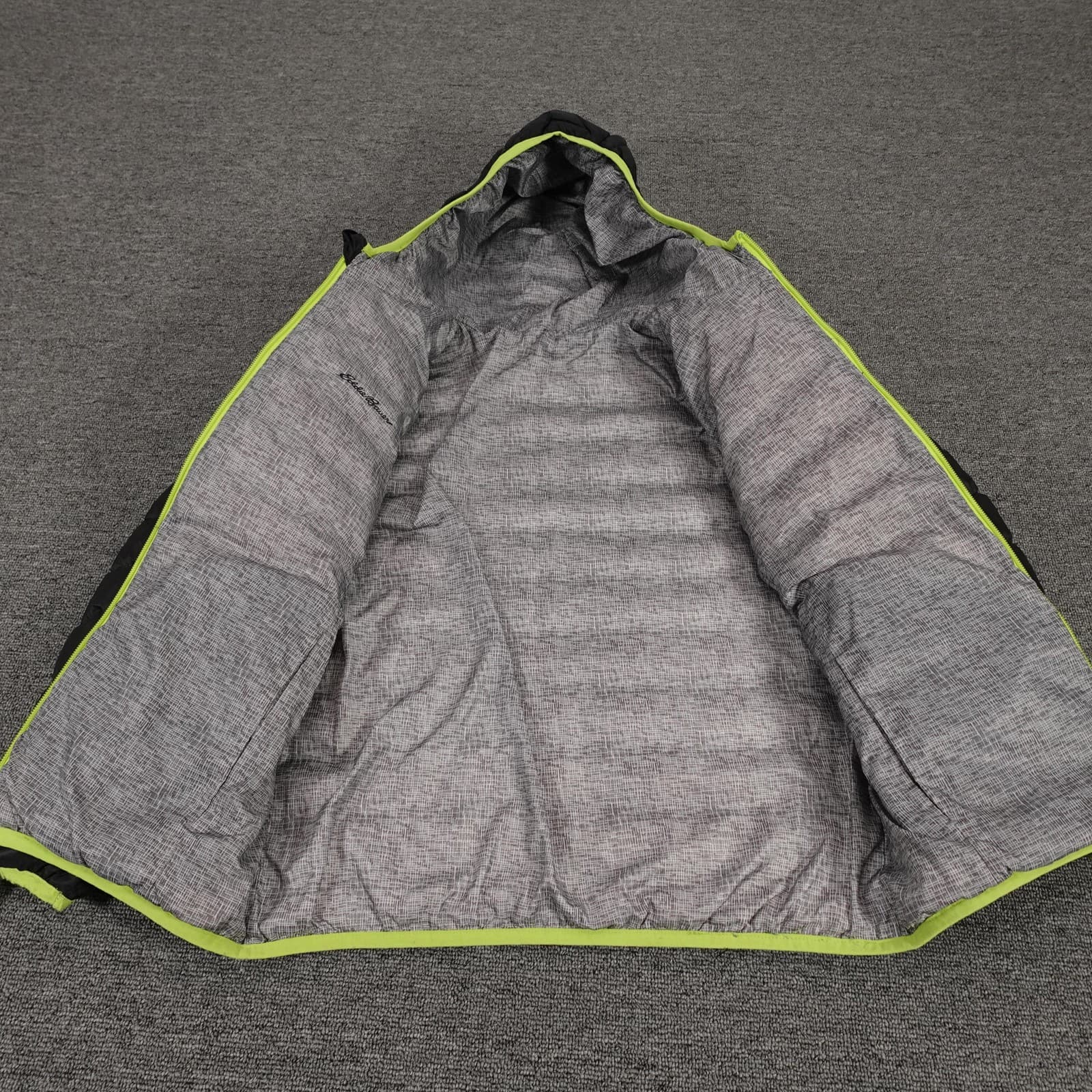 Eddie Bauer Jacket Youth Medium 10-12 Black Reversible Hooded Down Puffer Winter - Thumbnail 3