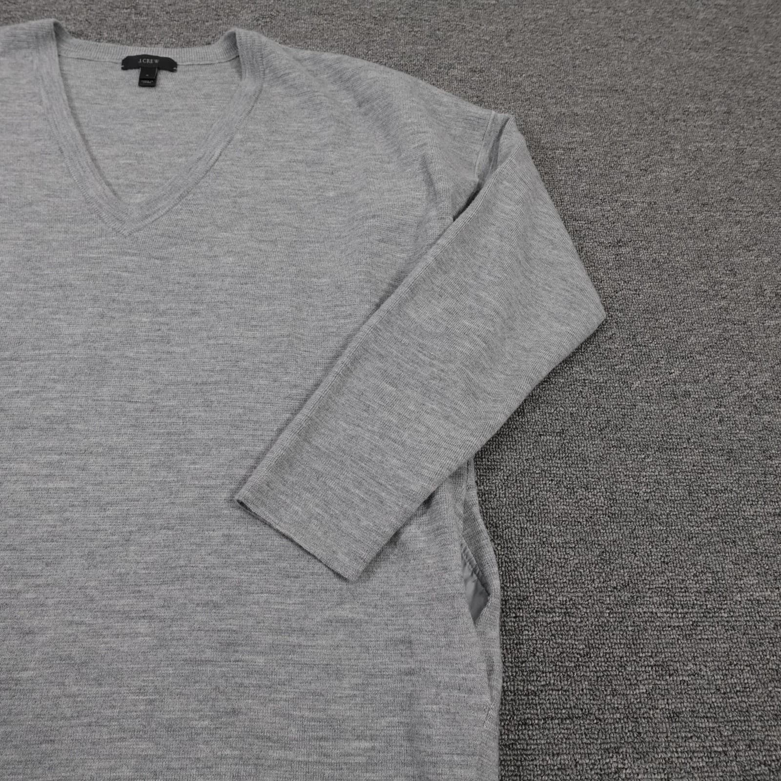 J Crew Sweater Tunic Womens Medium Gray 100% Merino Wool V Neck Pockets - Thumbnail 2