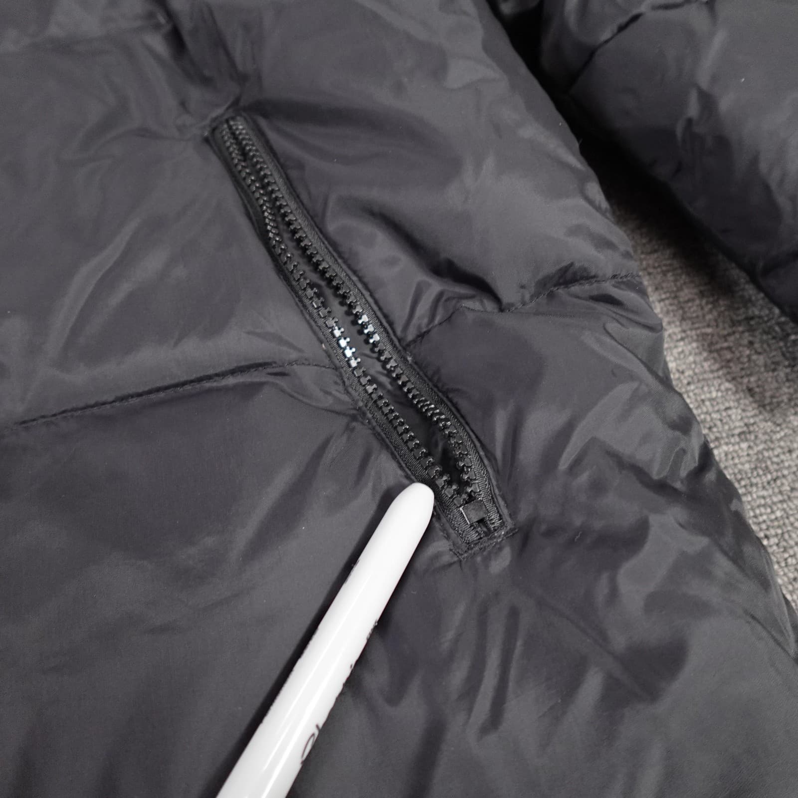 Vintage South Pole Jacket Large Black Down Puffer Full Zip Hip Hop Rap Tee Y2K - Thumbnail 2
