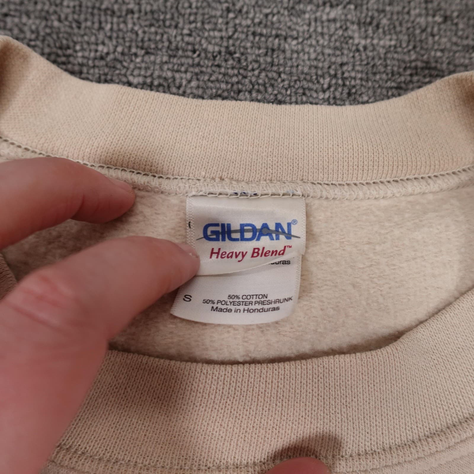 Gildan Sweatshirt Mens Small Beige Faith Cross Wings Graphic Fleece Pullover - Thumbnail 3