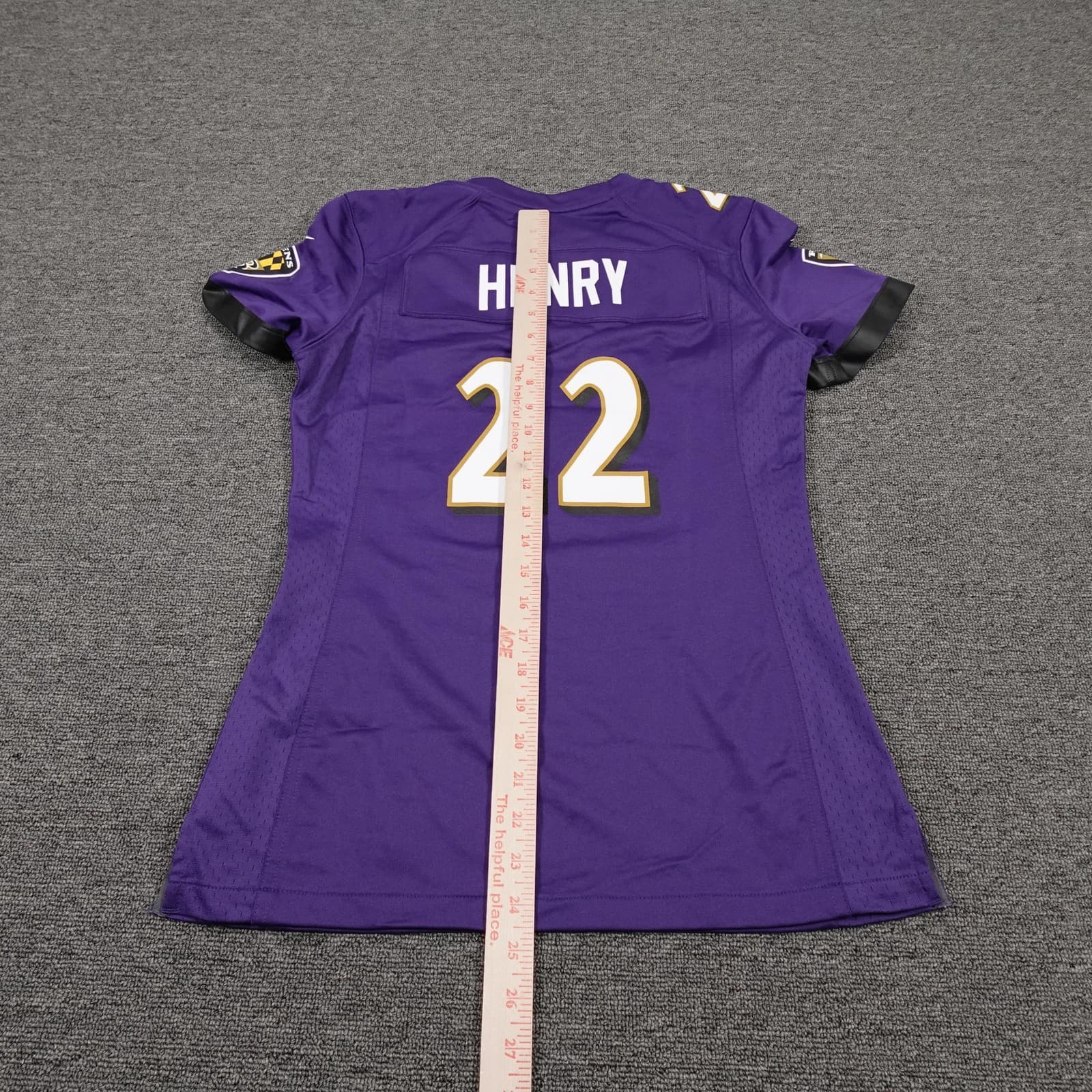 Baltimore Ravens Jersey Womens Small Purple NFL Football Derrick Henry 22 Nike - Thumbnail 6