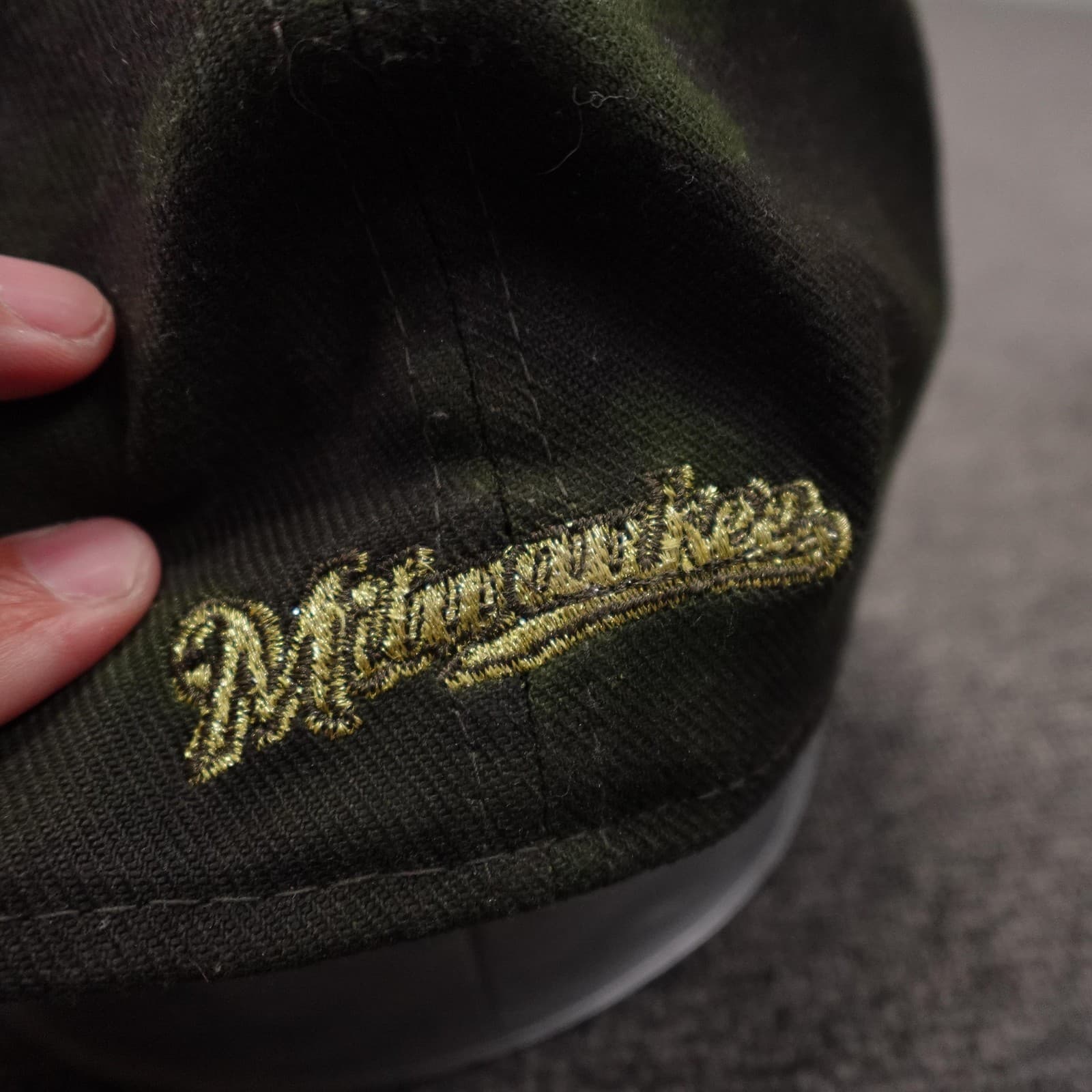 Milwaukee Brewers Hat Cap Fitted Mens Medium Camo MLB Baseball 39THIRTY New Era - Thumbnail 5
