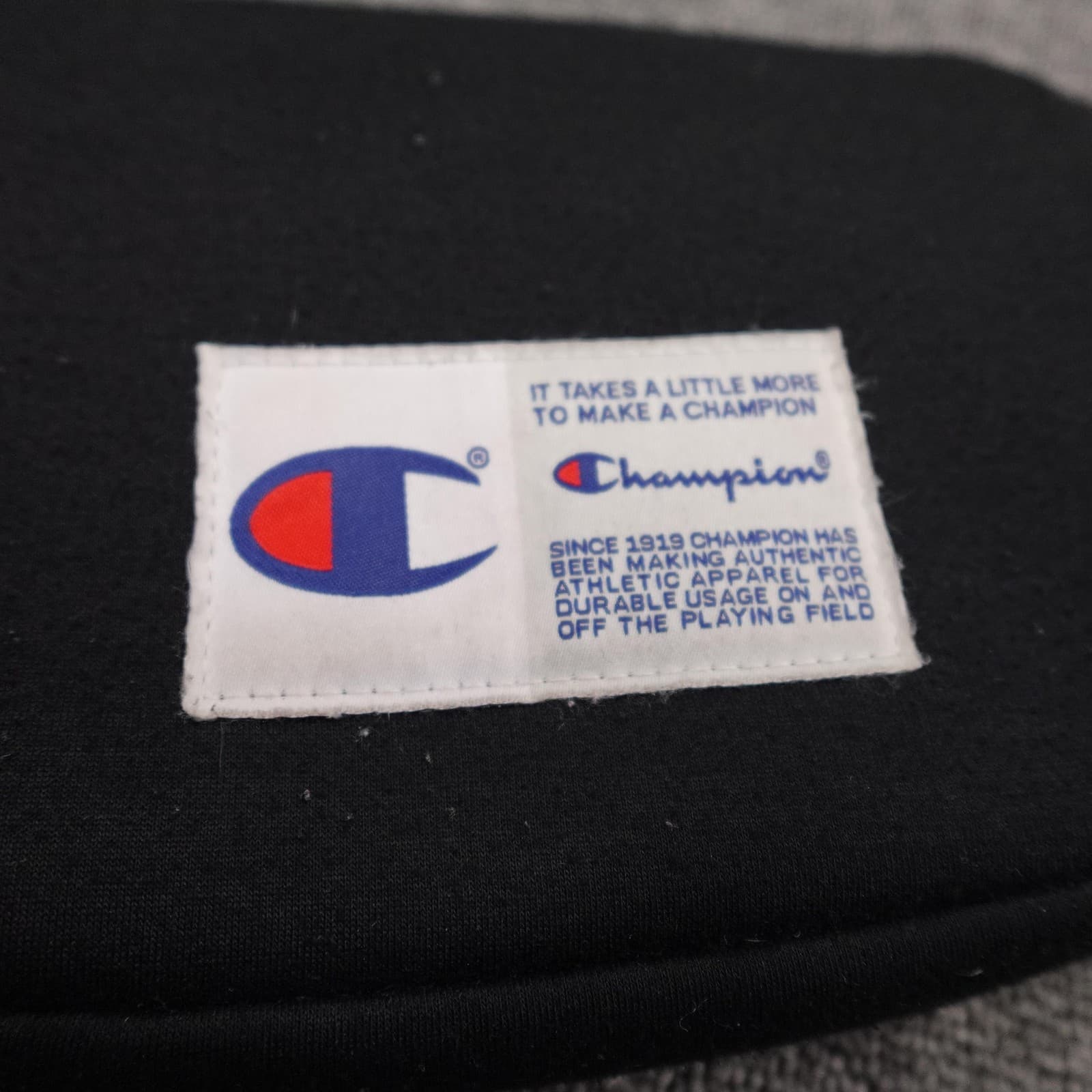 Champion Vintage Fanny Pack Black Logo Travel Waist Belt Bag Unisex Adjustable - Thumbnail 6