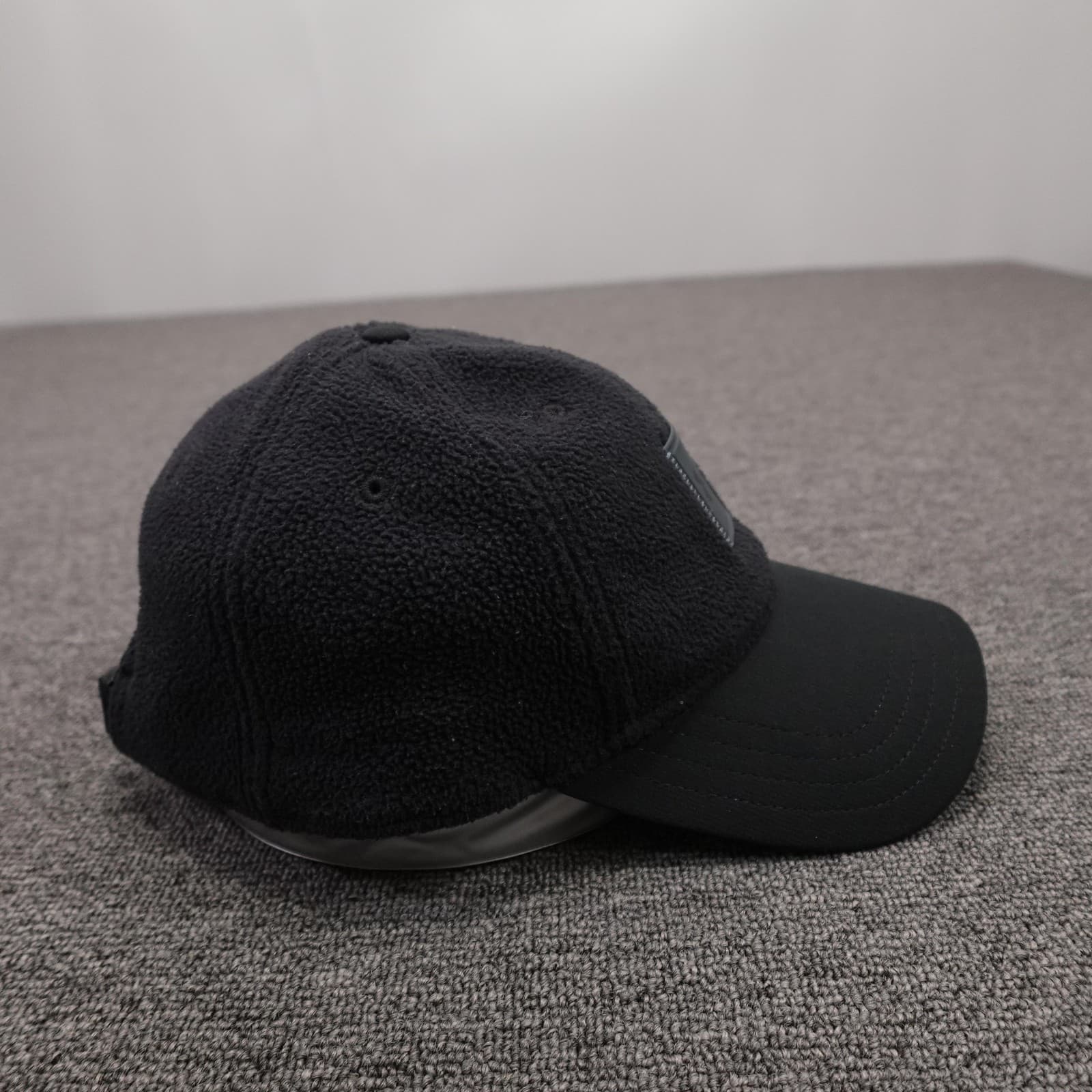 Under Armour Hat Cap Strap Back Mens One Size Black Fleece Baseball Winter - Thumbnail 5