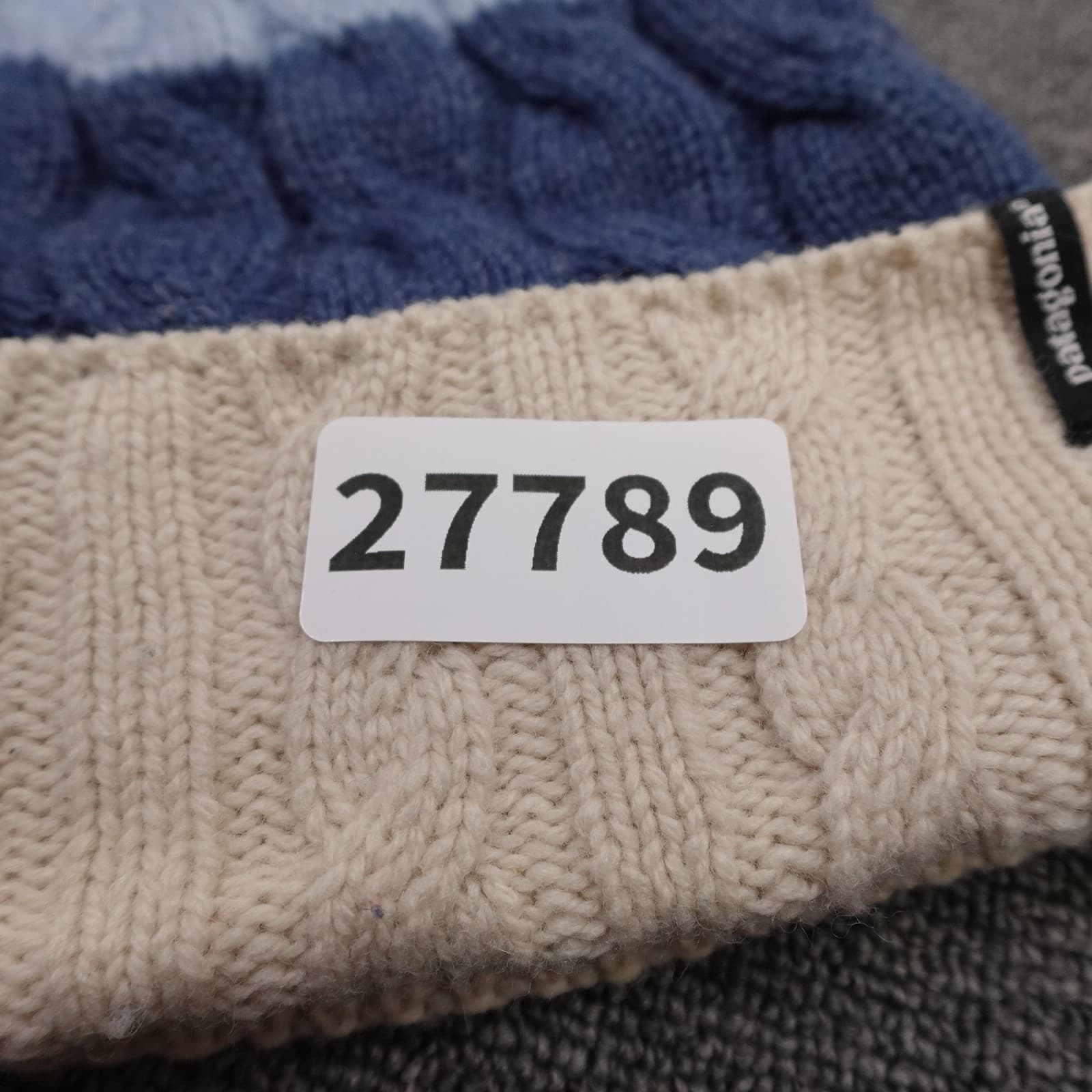 Patagonia Hat Beanie Fitted Mens One Size Blue Cable Knit Cuffed Pom Winter - Thumbnail 5
