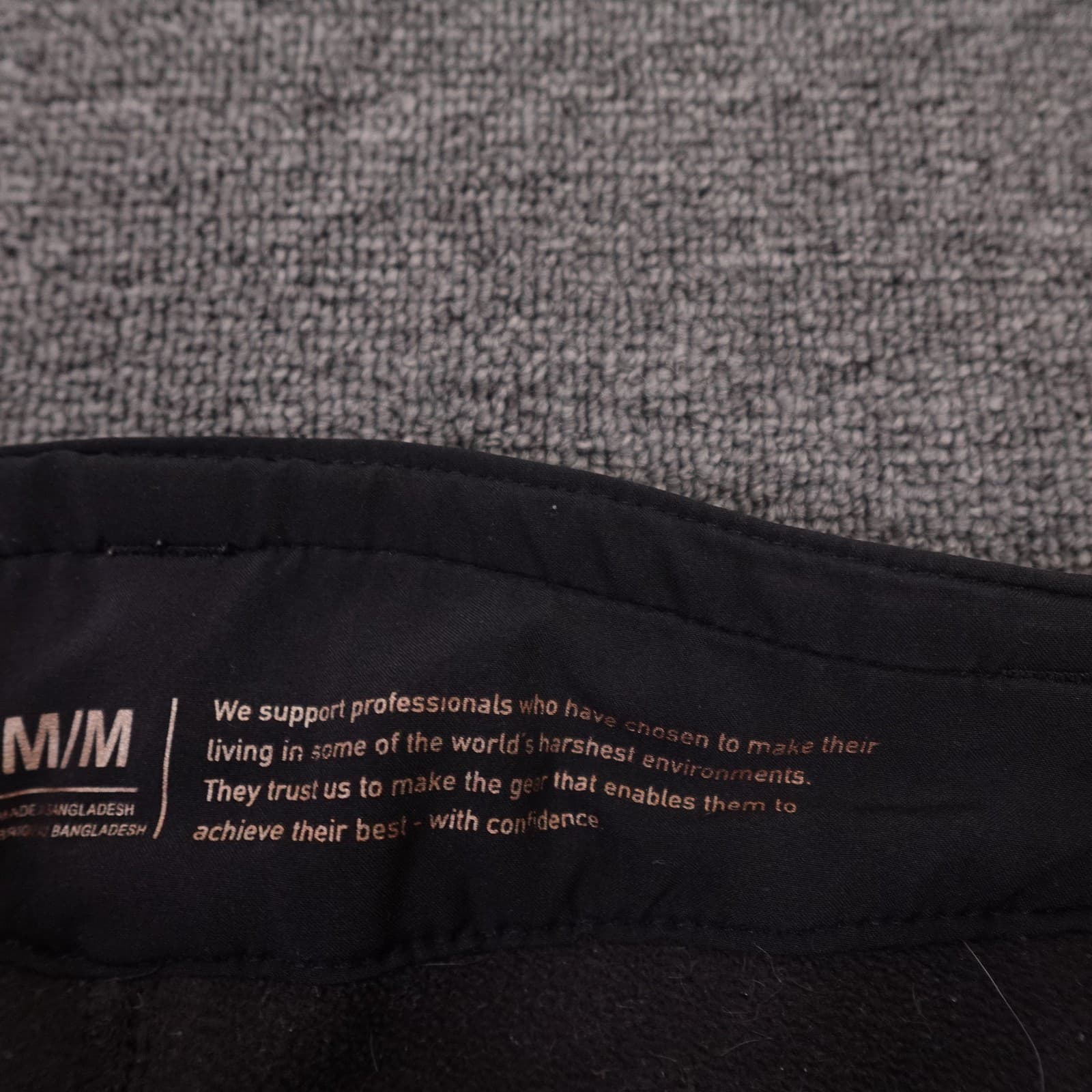Helly Hansen Snow Pants Mens Medium 34x31 Black Helly Tech Softshell RECCO - Thumbnail 6
