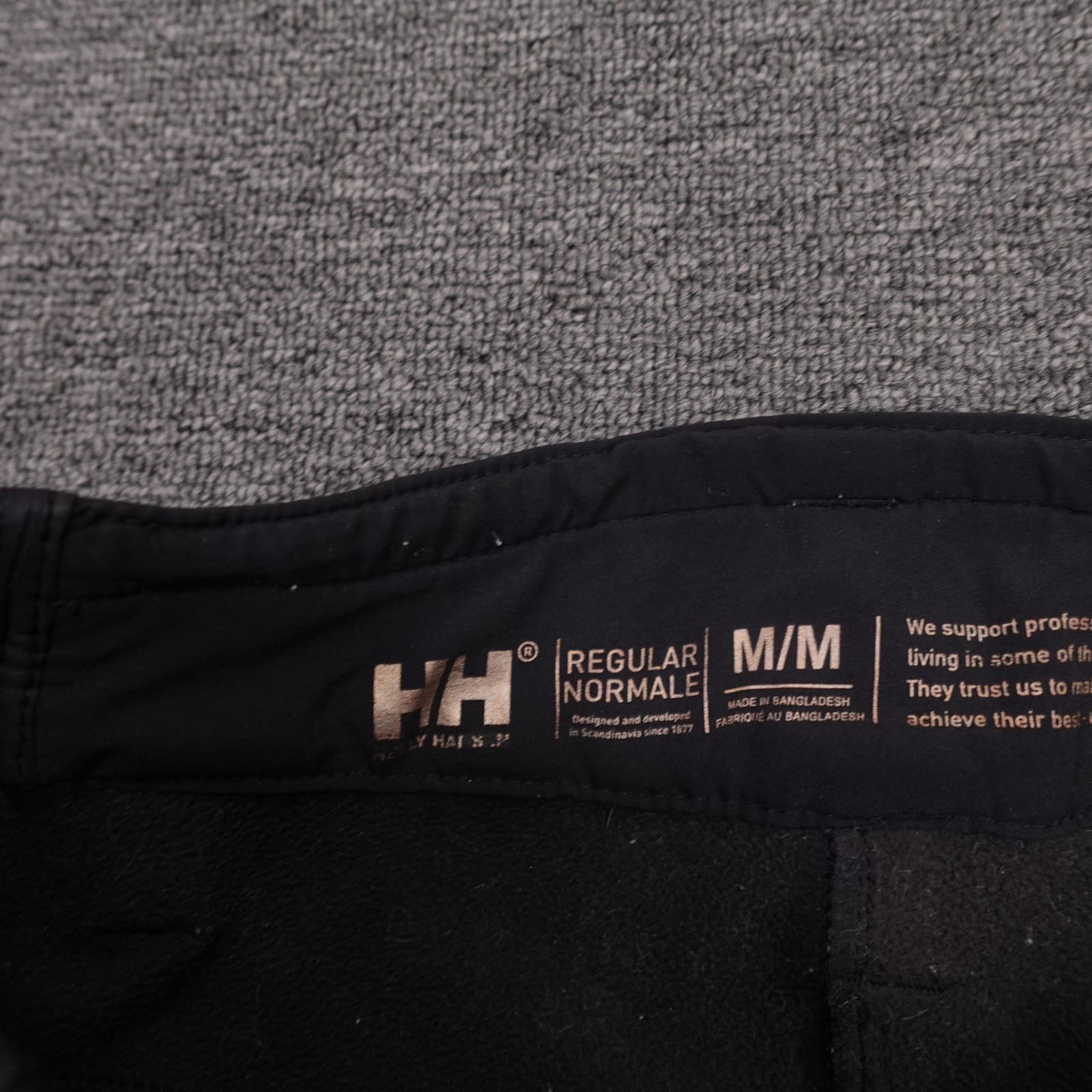 Helly Hansen Snow Pants Mens Medium 34x31 Black Helly Tech Softshell RECCO - Thumbnail 5