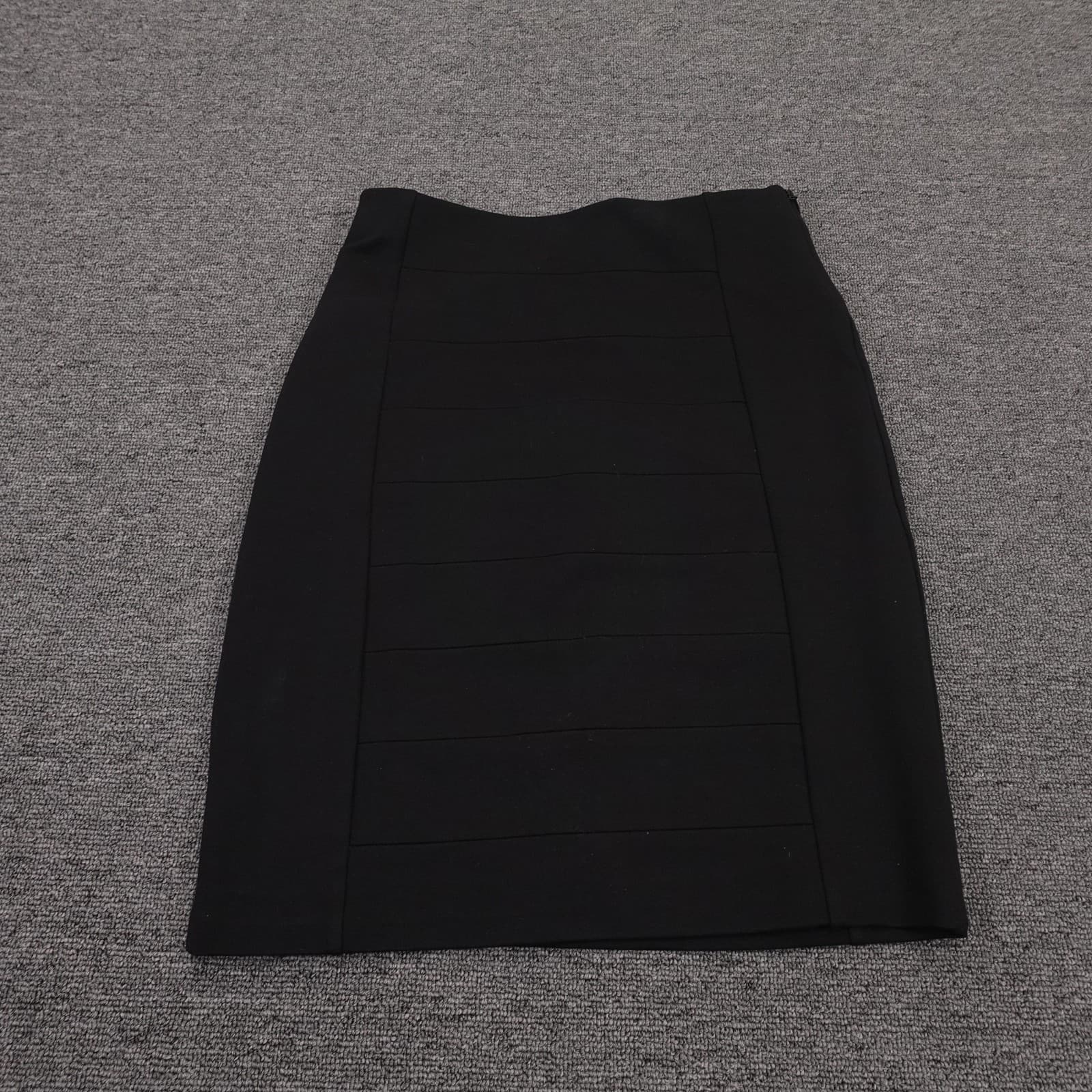 White House Black Market Skirt Womens 0 Black Instantly Slim Pencil Knit Stretch
