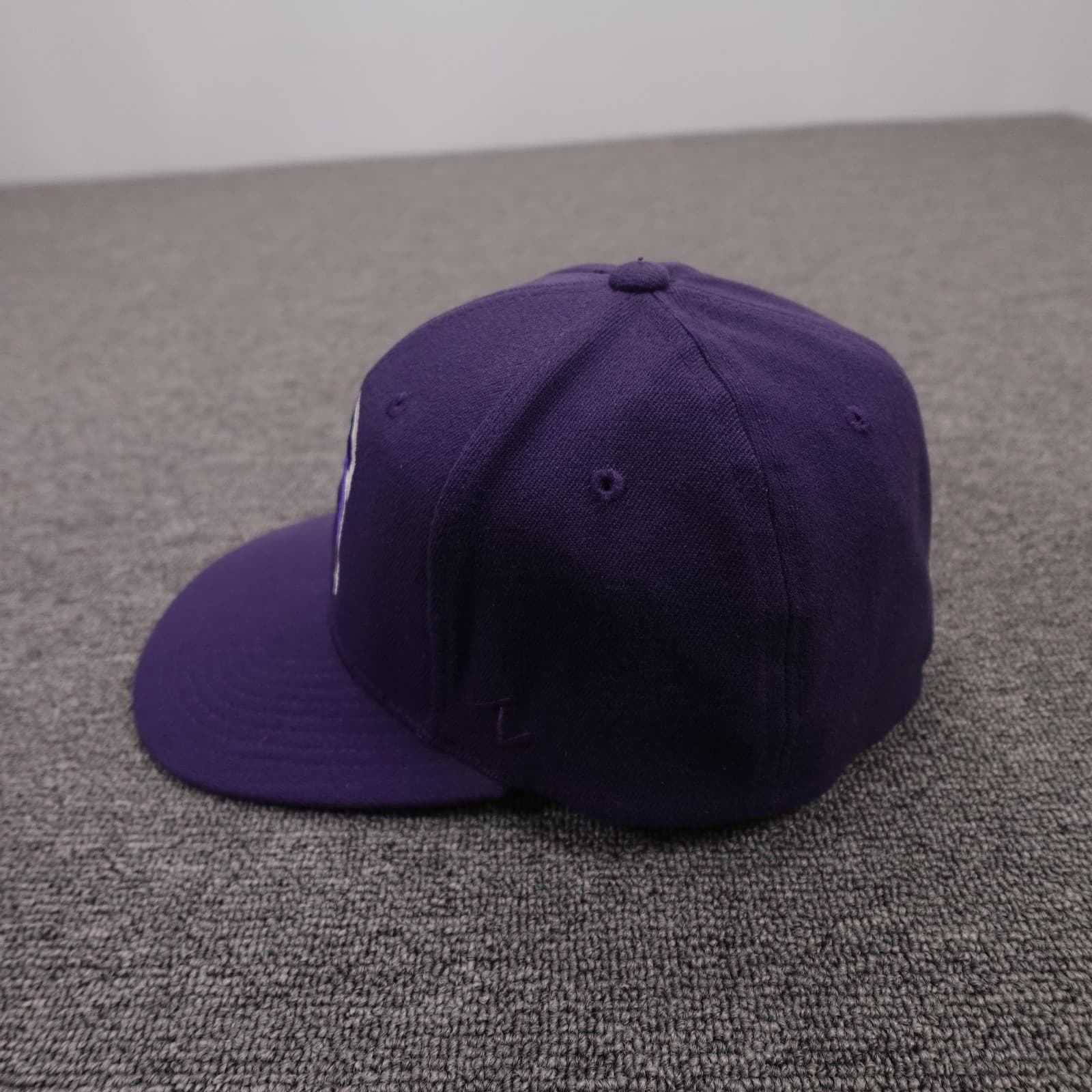 Tigers Hat Cap Fitted Mens Large Purple Baseball Zephyr Embroidered H Logo - Thumbnail 3