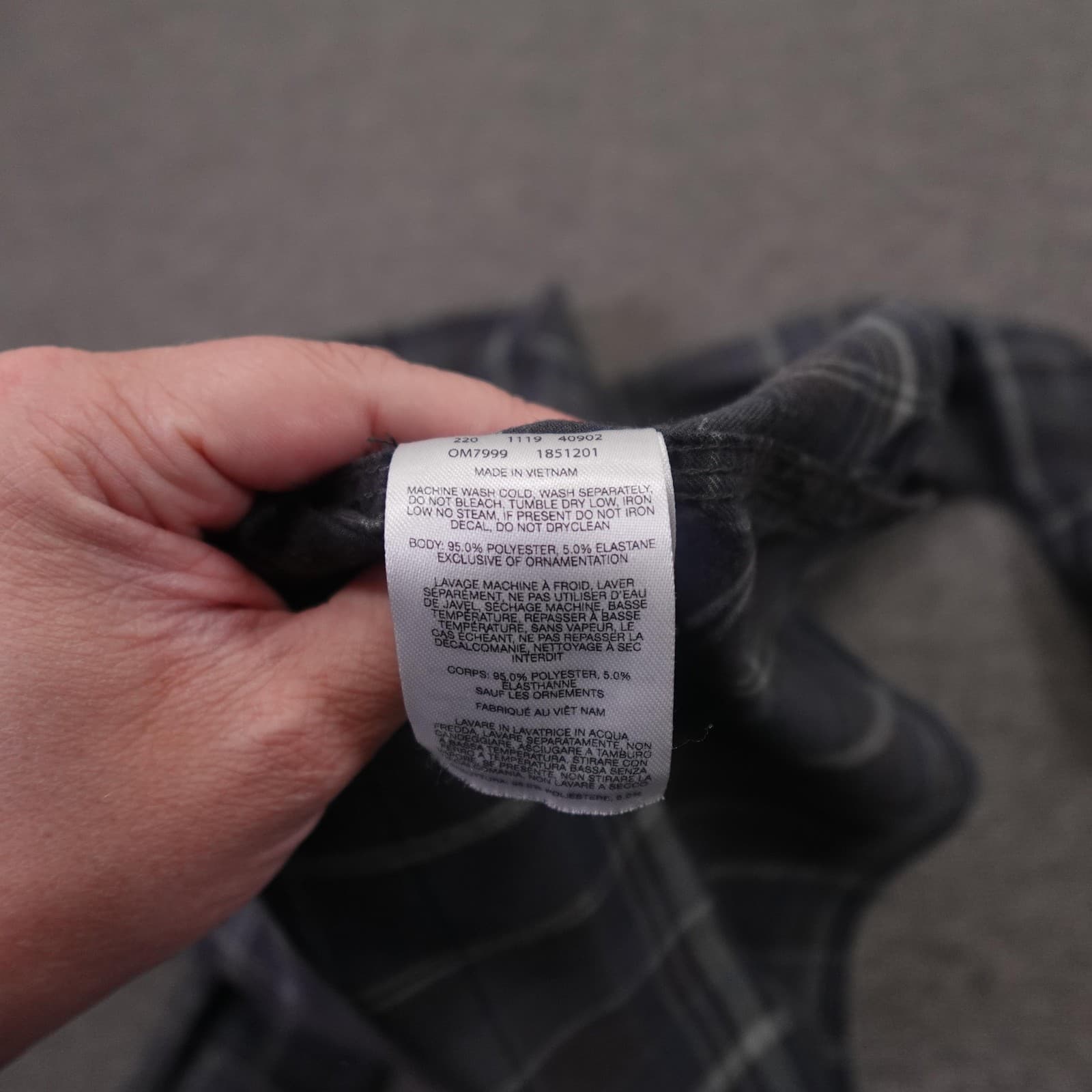 Mountain Hardwear Shirt Mens Medium Gray Plaid Flannel Long Sleeve Button Up - Thumbnail 7