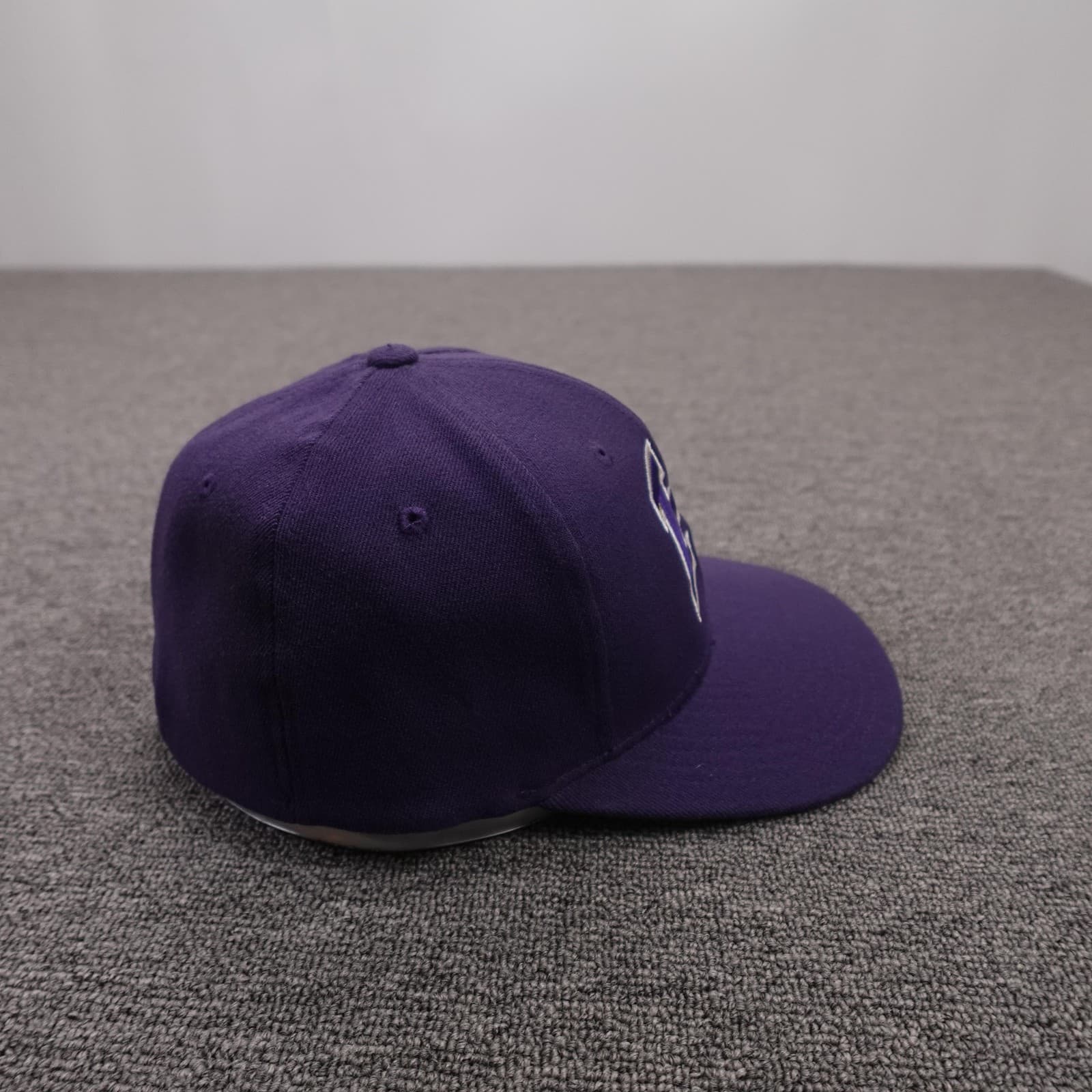 Tigers Hat Cap Fitted Mens Large Purple Baseball Zephyr Embroidered H Logo - Thumbnail 5