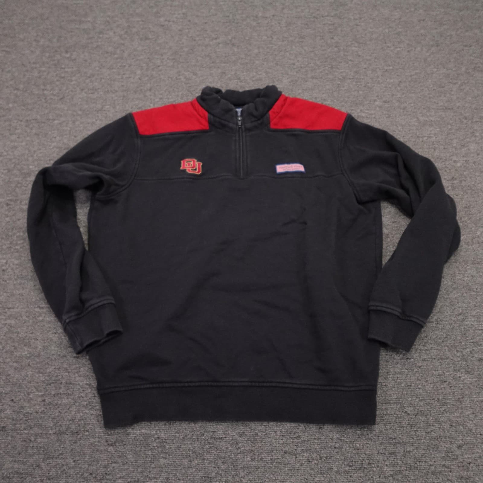 Denver Pioneers Sweatshirt Mens Small Black NCAA Vineyard Vines Quarter Zip