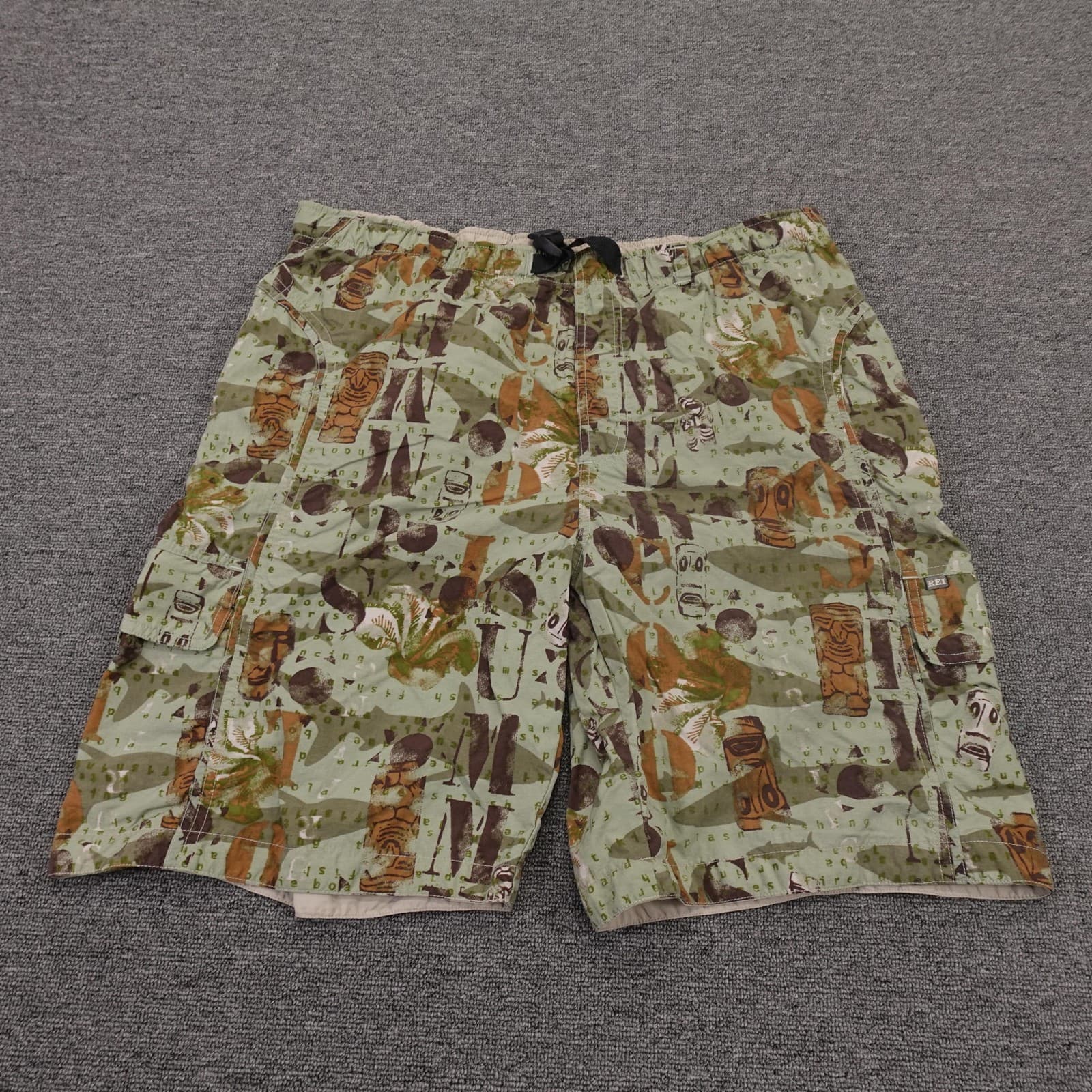 Vintage REI Swim Shorts Mens Large Green Tiki Hawaiian Print Lined Cargo Y2K