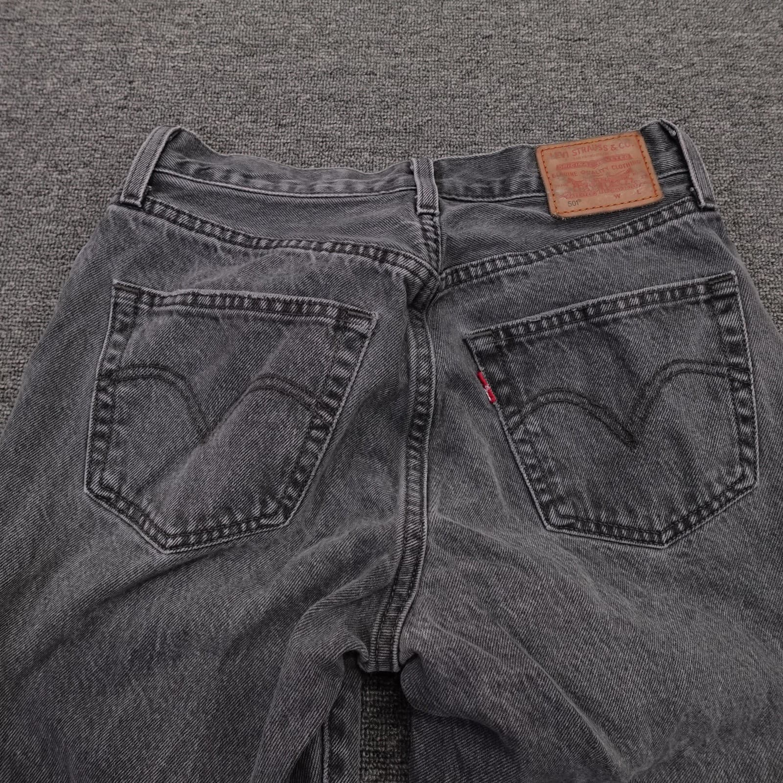 Levis 501 Jeans Womens 26 Gray High Rise Straight Button Fly 26x30 Premium Denim - Thumbnail 8
