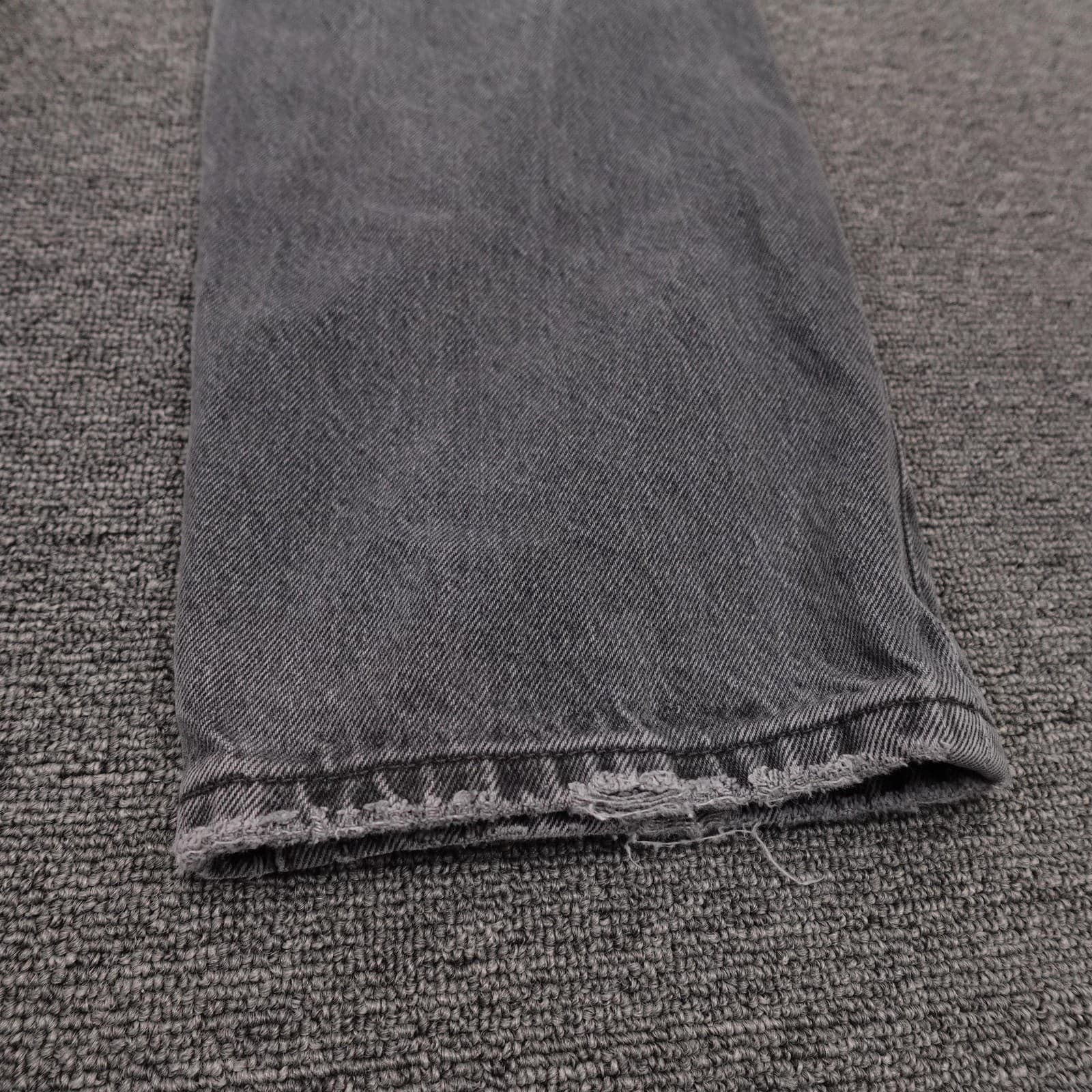 Levis 501 Jeans Womens 26 Gray High Rise Straight Button Fly 26x30 Premium Denim - Thumbnail 11