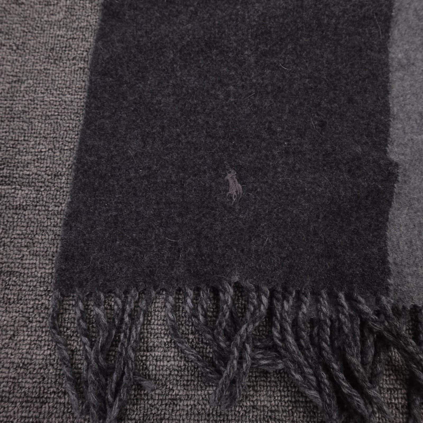 Polo Ralph Lauren Scarf Mens One Size Gray Wool Blend Fringe Made Italy Winter - Thumbnail 2