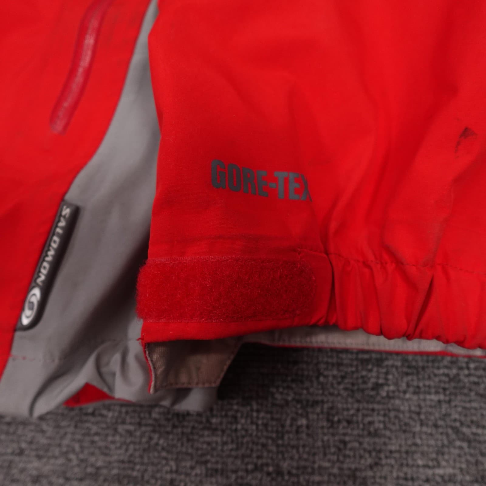 Vintage Salomon Jacket Mens Medium Red Gray Gore-Tex Ski Waterproof Y2K - Thumbnail 2