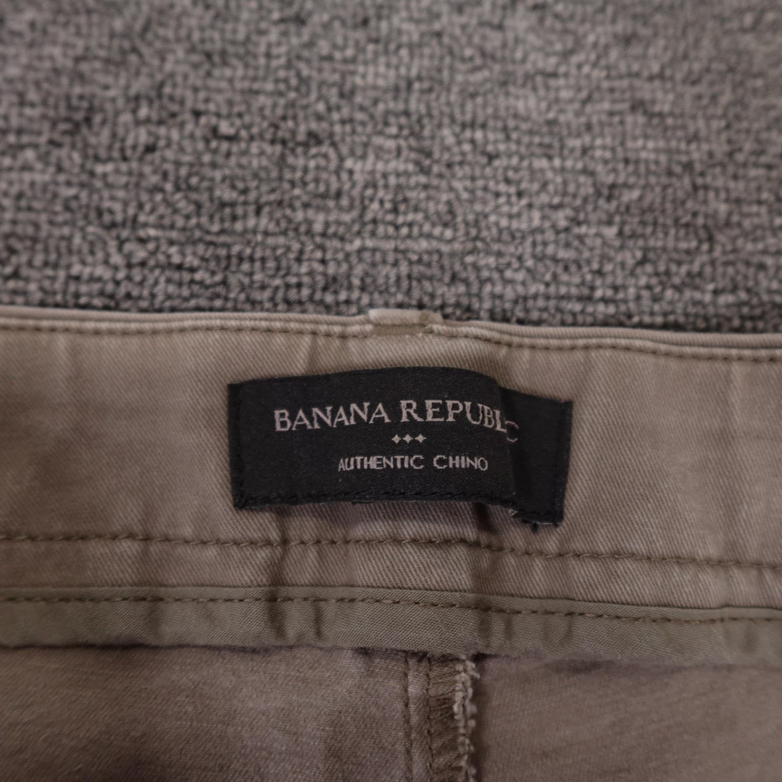 Banana Republic Shorts Womens 14 Beige Chino Twill Utility Pockets Casual Summer - Thumbnail 3