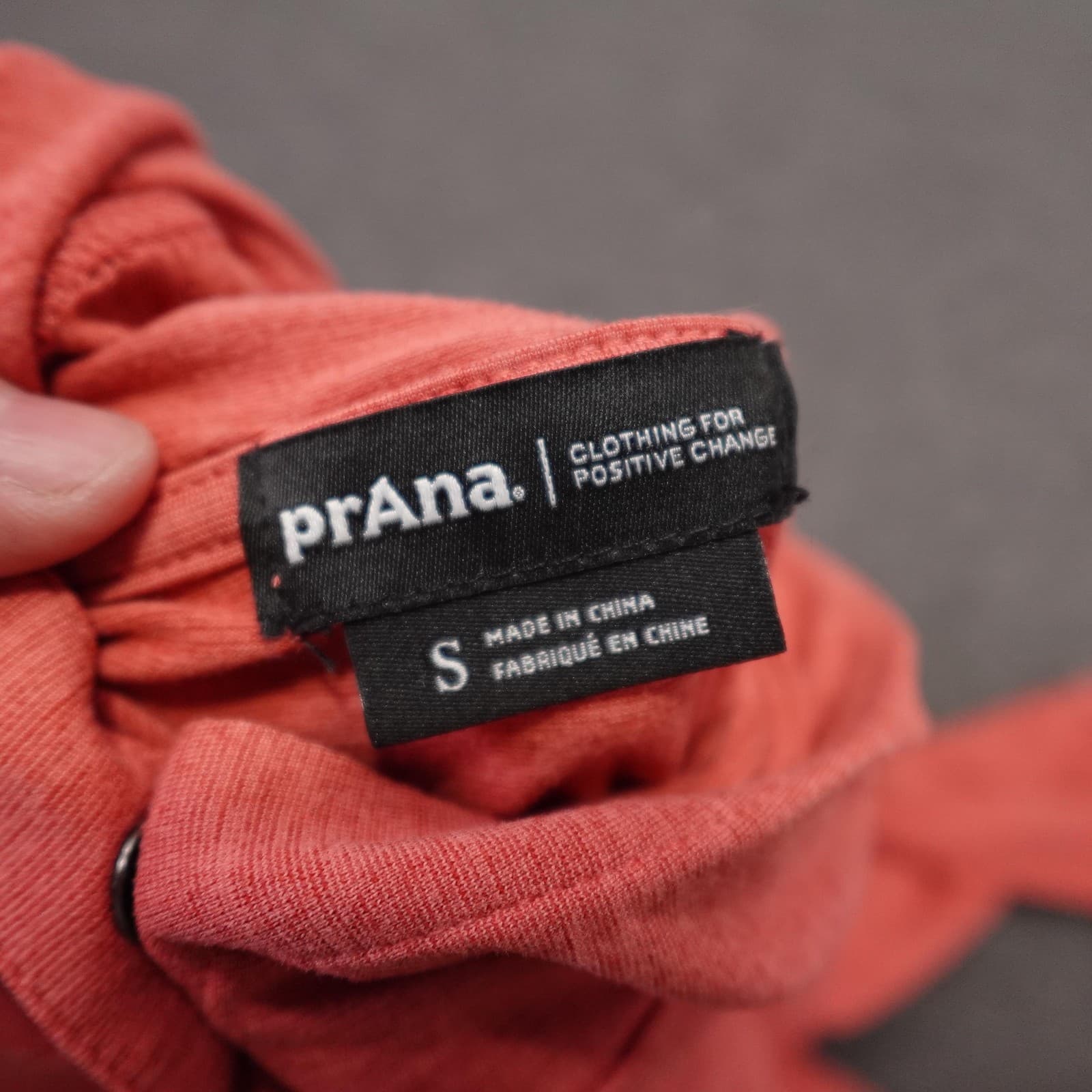 PrAna Hoodie Womens Small Red Lightweight Henley Button Pullover Stretch Jersey - Thumbnail 4
