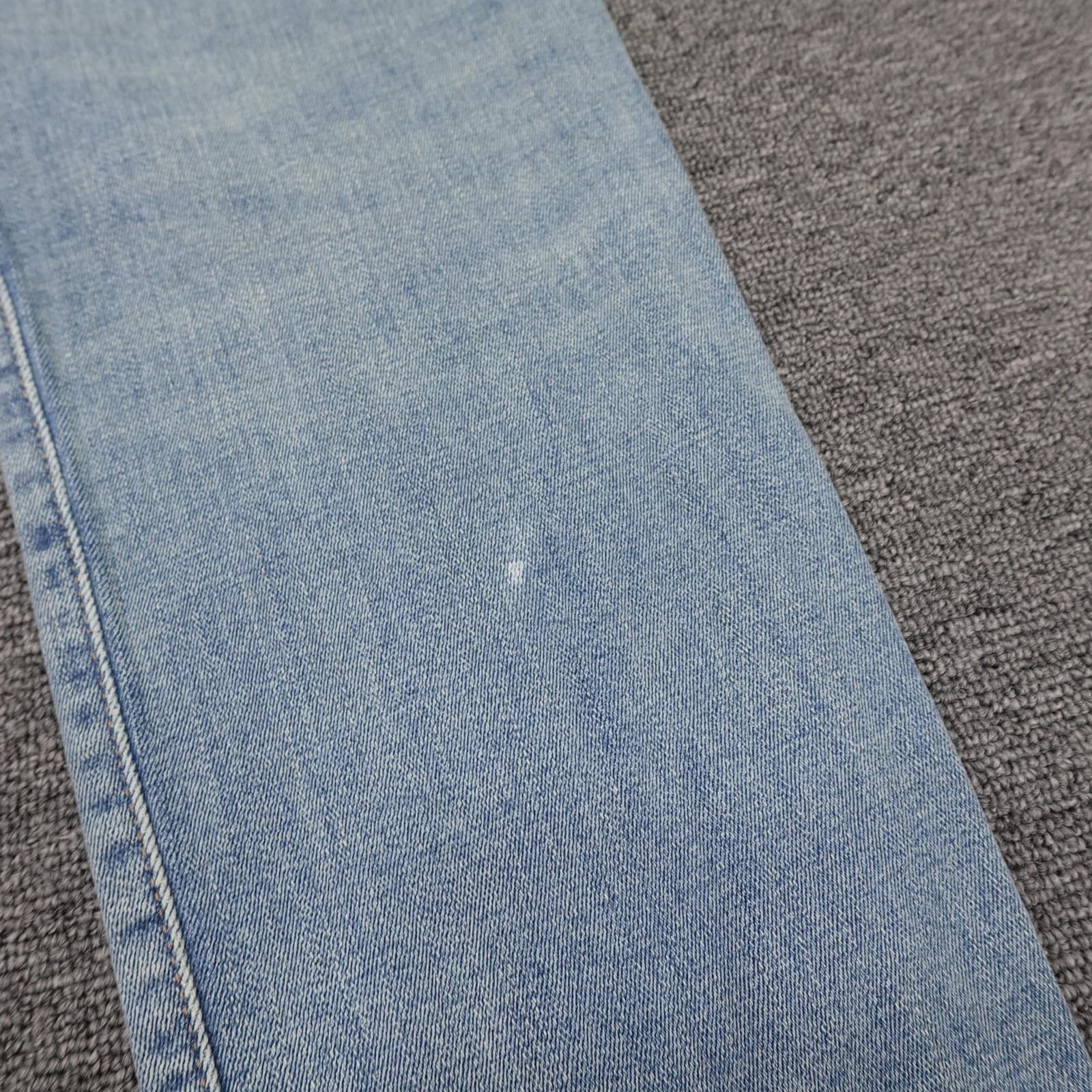 Lucky Brand 410 Athletic Straight Jeans Mens 30x29 Blue Light Wash Stretch Denim - Thumbnail 9