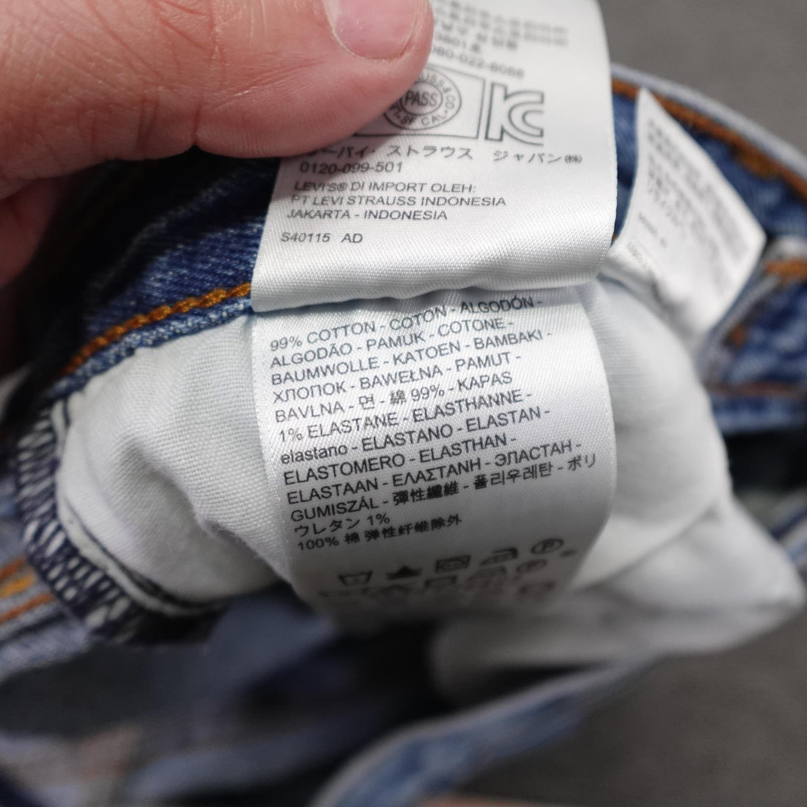 Levi's 501 Jeans Mens 30x30 Blue Wash Straight Button Fly Cone Denim Raw Hem - Thumbnail 8