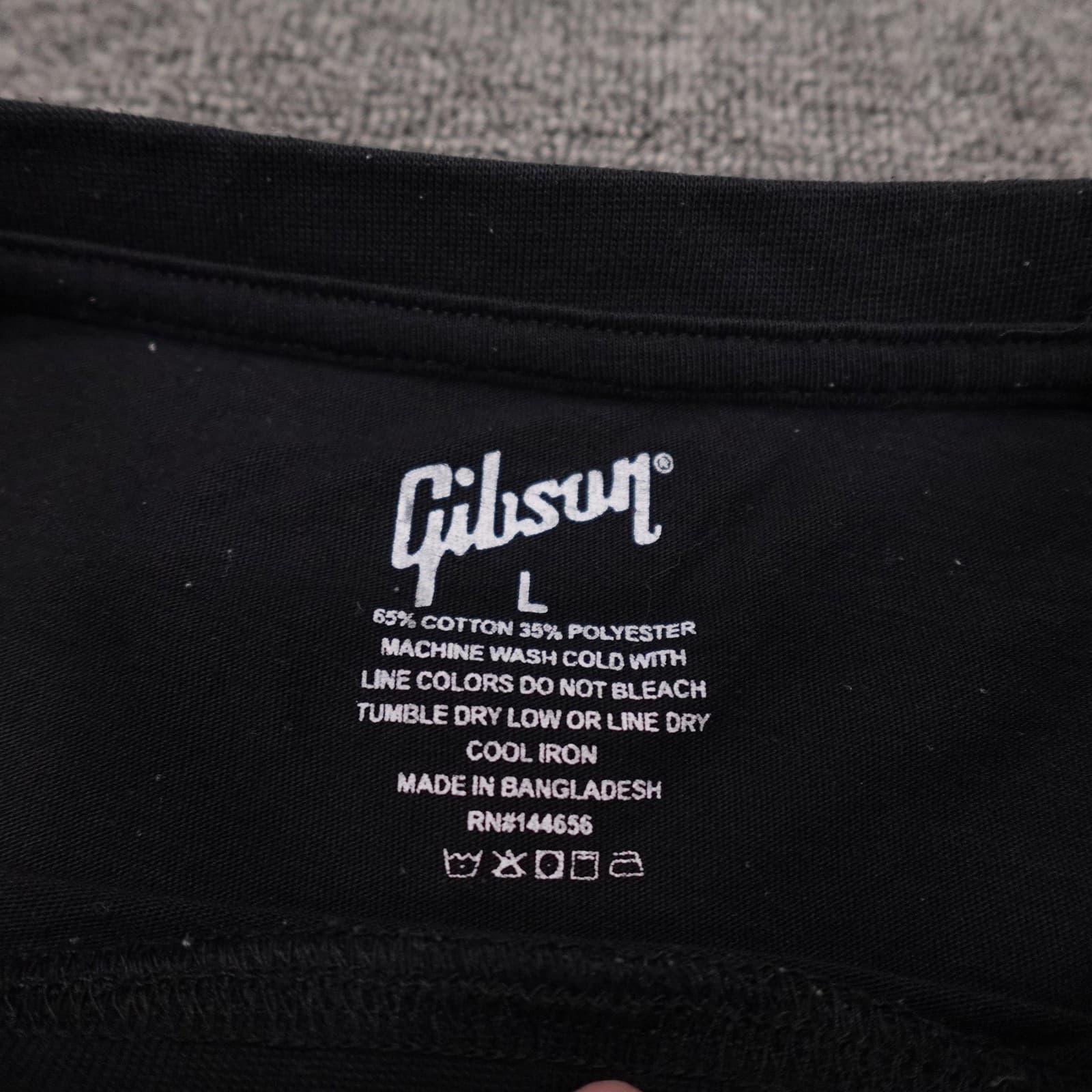 Gibson Shirt Mens Large Black Logo Graphic Tee Tagless Music Guitar Casual - Thumbnail 3