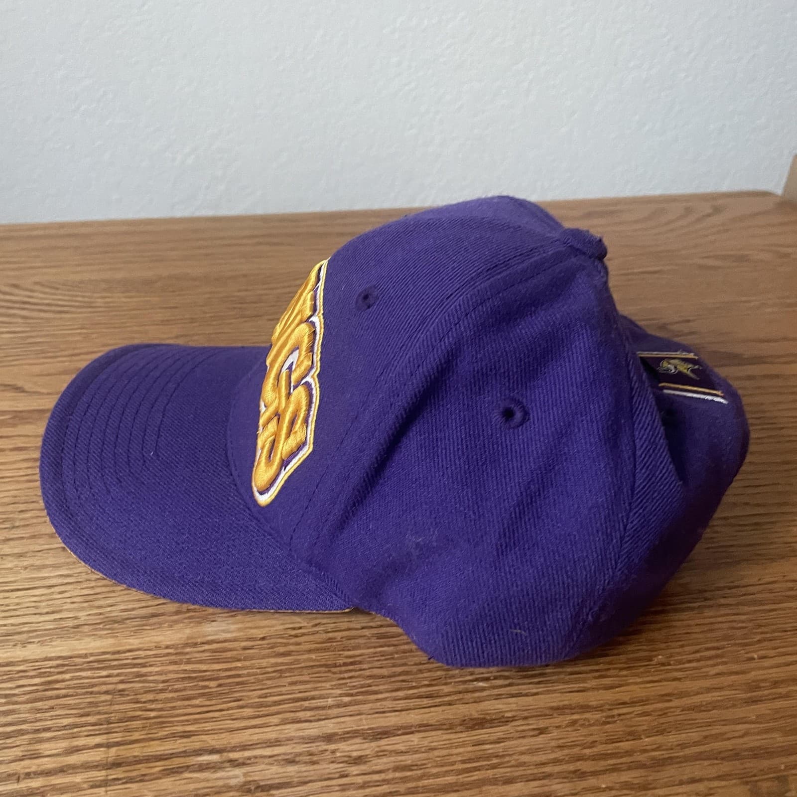 Vintage Minnesota Vikings Hat Cap Strap Back Purple Gold NFL Football Mens 90s - Thumbnail 2