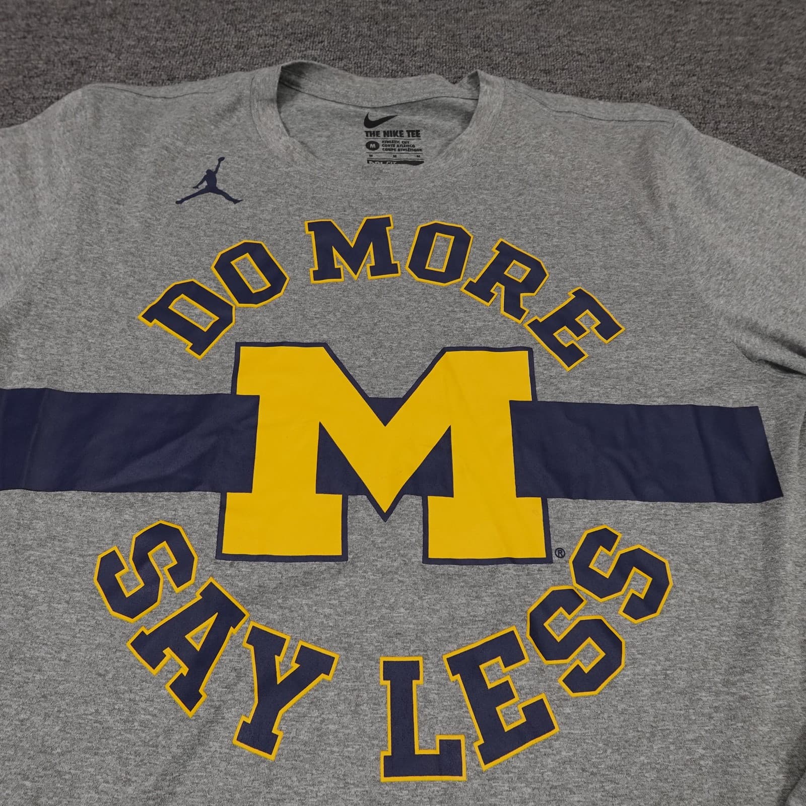 Michigan Wolverines Shirt Mens Medium Gray Football Nike Dri Fit Long Sleeve - Thumbnail 2