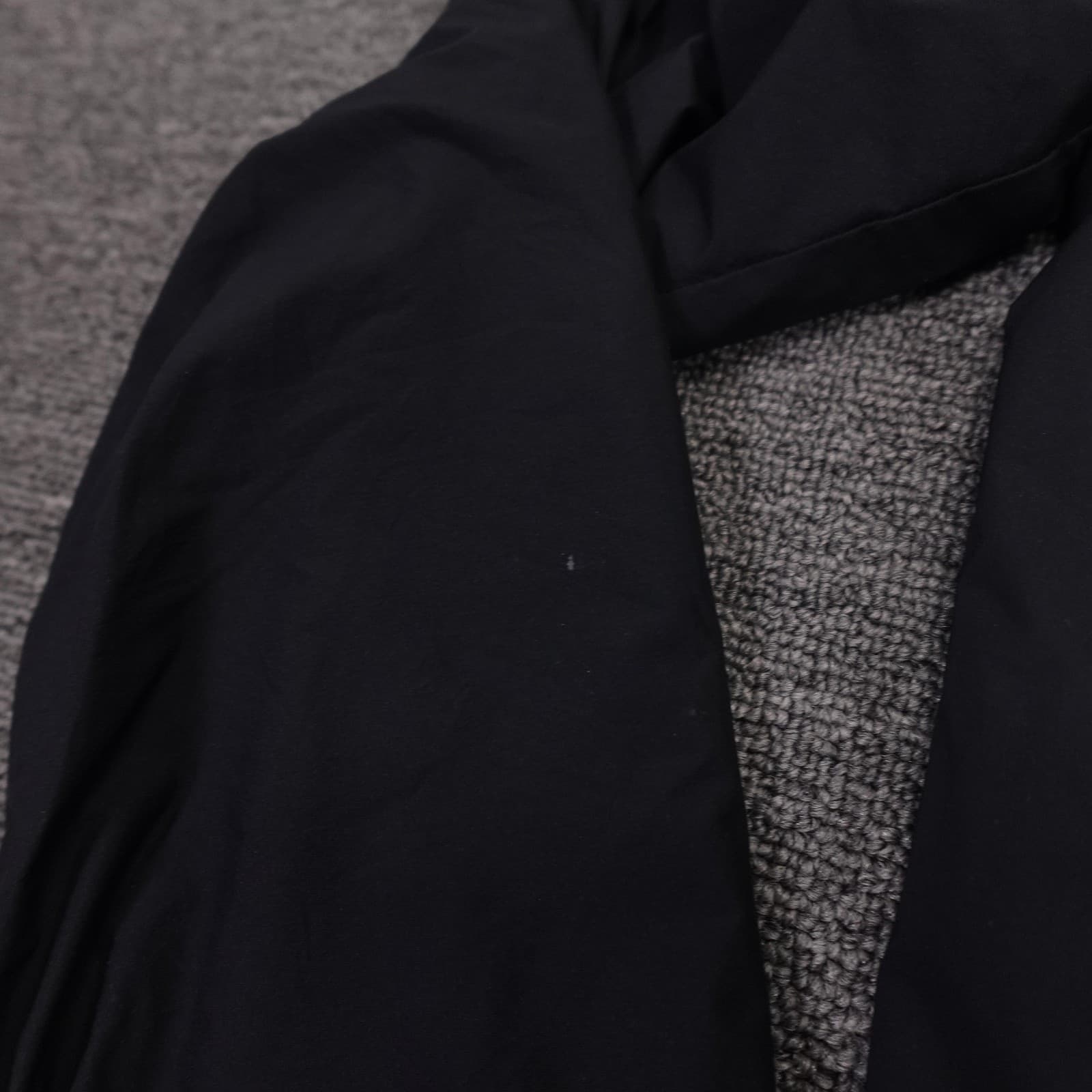 Eddie Bauer First Ascent Jacket Womens Small Black Insulated Full Zip Hiking - Thumbnail 3