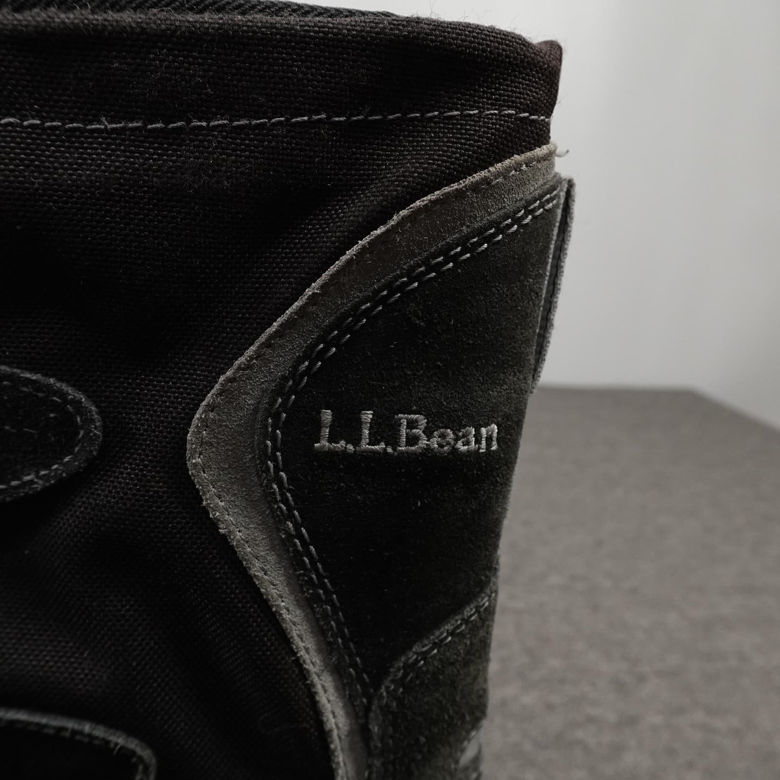 L.L.Bean Snow Boots Youth Size 5 Black Winter Suede Nylon Toggle Lace OHPU210 - Thumbnail 3