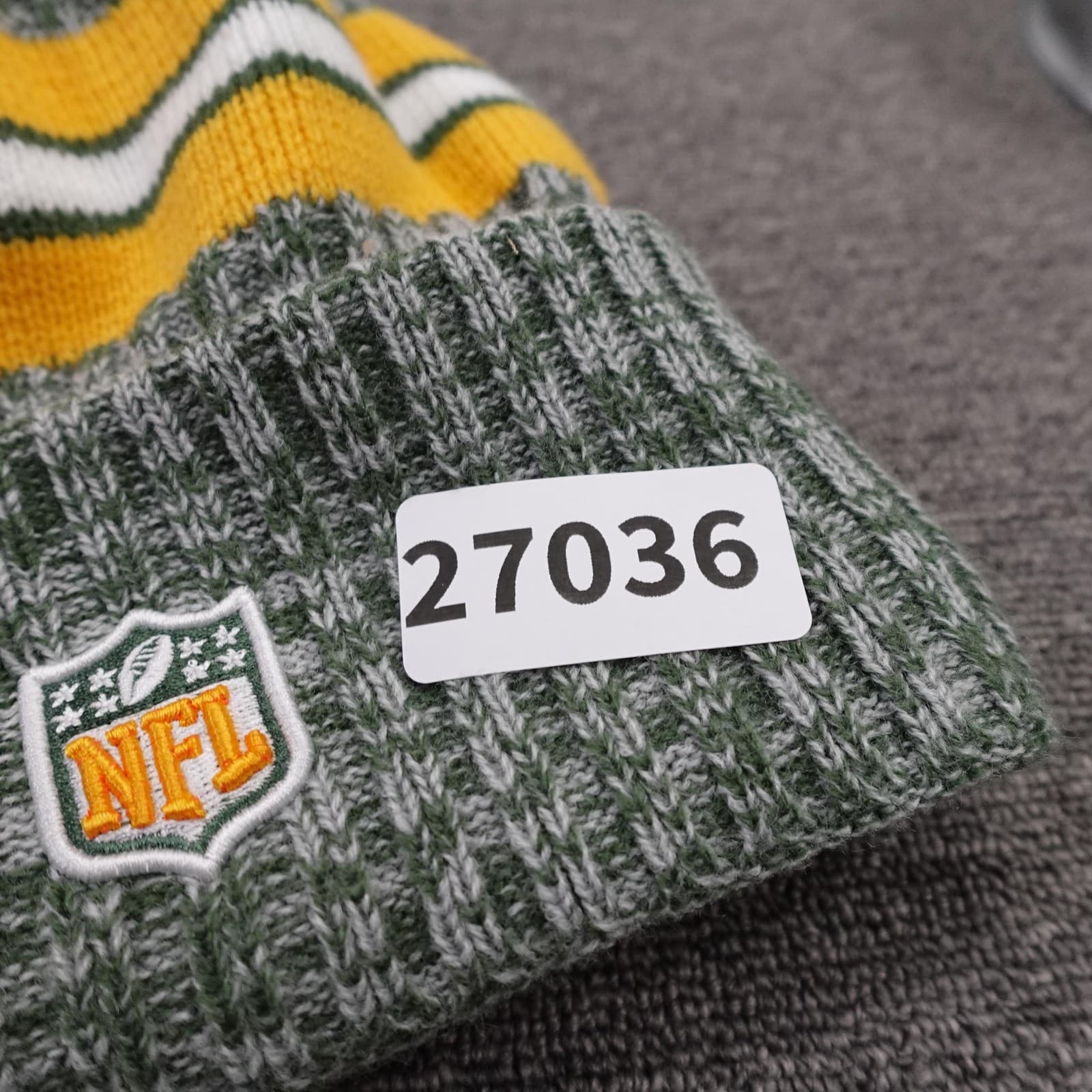 Green Bay Packers Hat Beanie Mens One Size Green NFL Football Pom Knit New Era - Thumbnail 5
