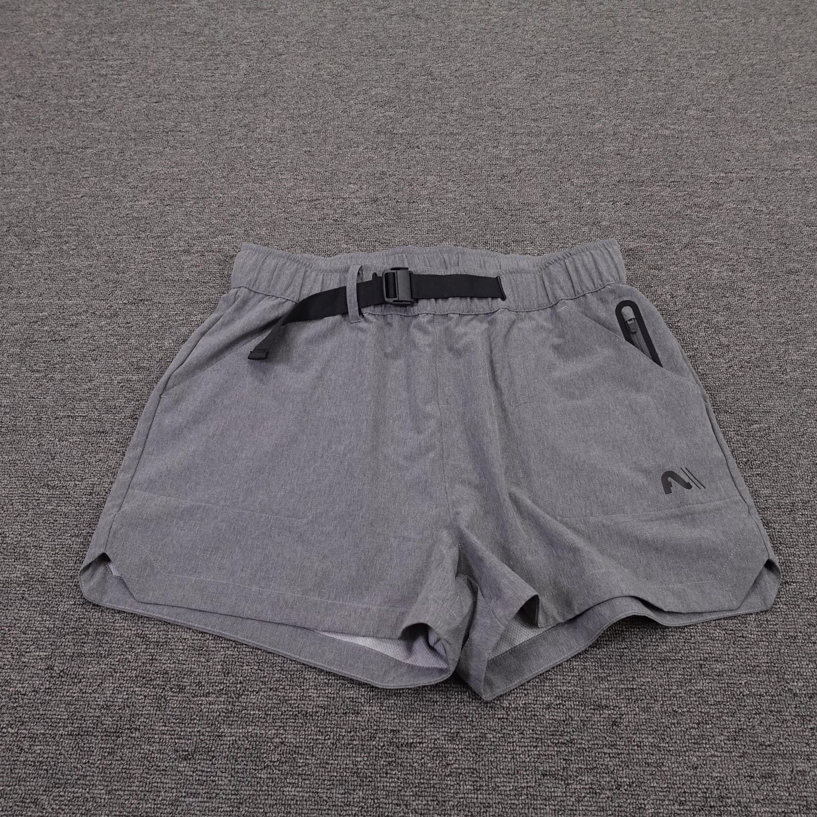 Flylow Sunrise Bike Short Mens Medium Gray 4 Inseam Adjustable Belt Hiking