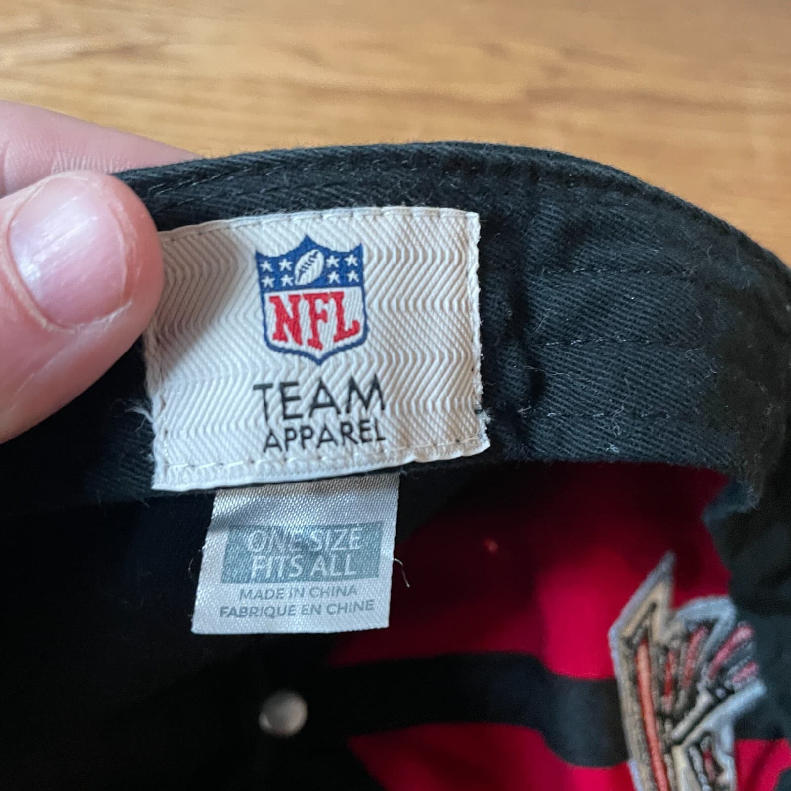 Atlanta Falcons Hat Cap Strap Back One Size Black Red NFL Team Apparel Mens - Thumbnail 5