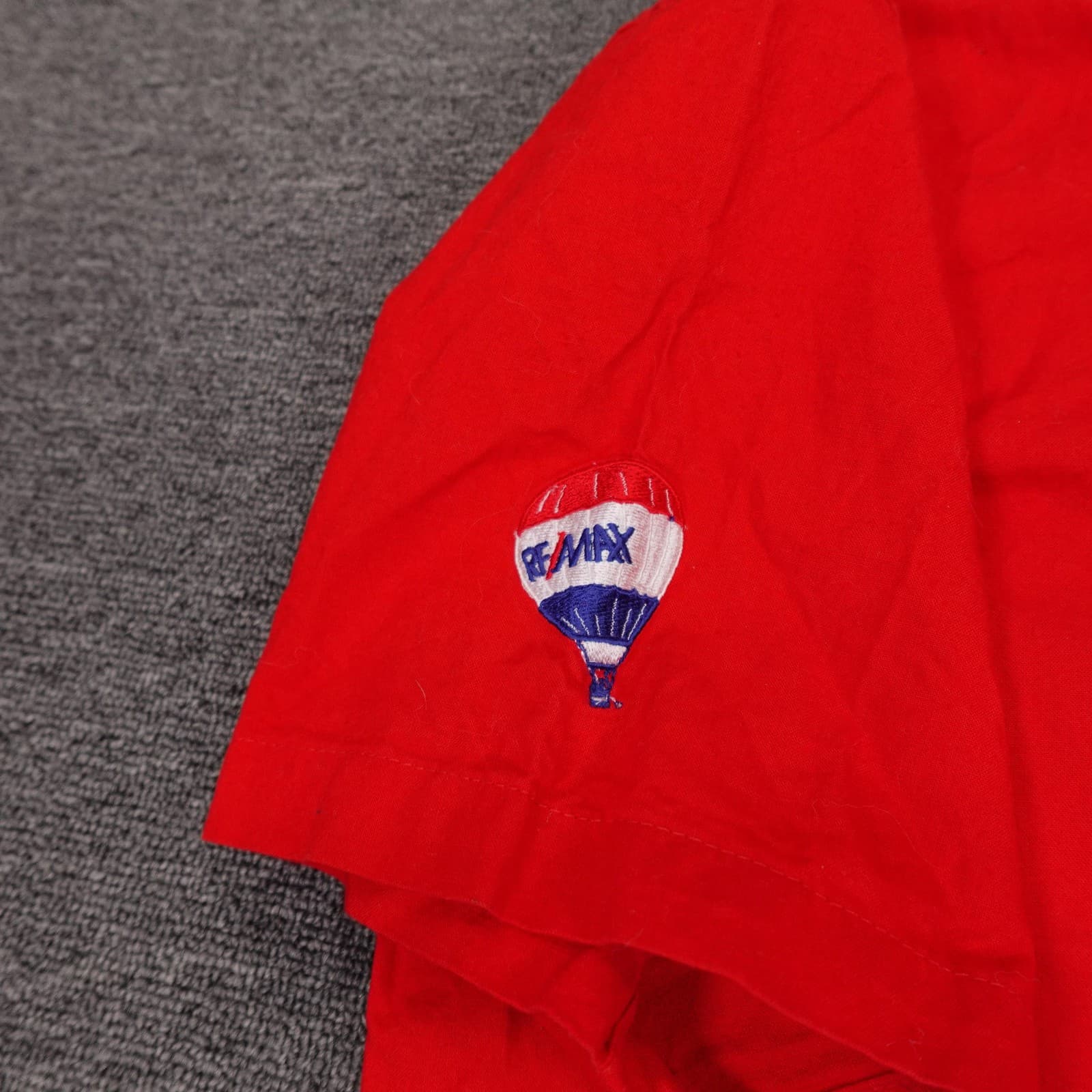 Vintage RE/MAX Racing Shirt Mens Medium Red NASCAR Auto Racing Exquisite Designs - Thumbnail 5