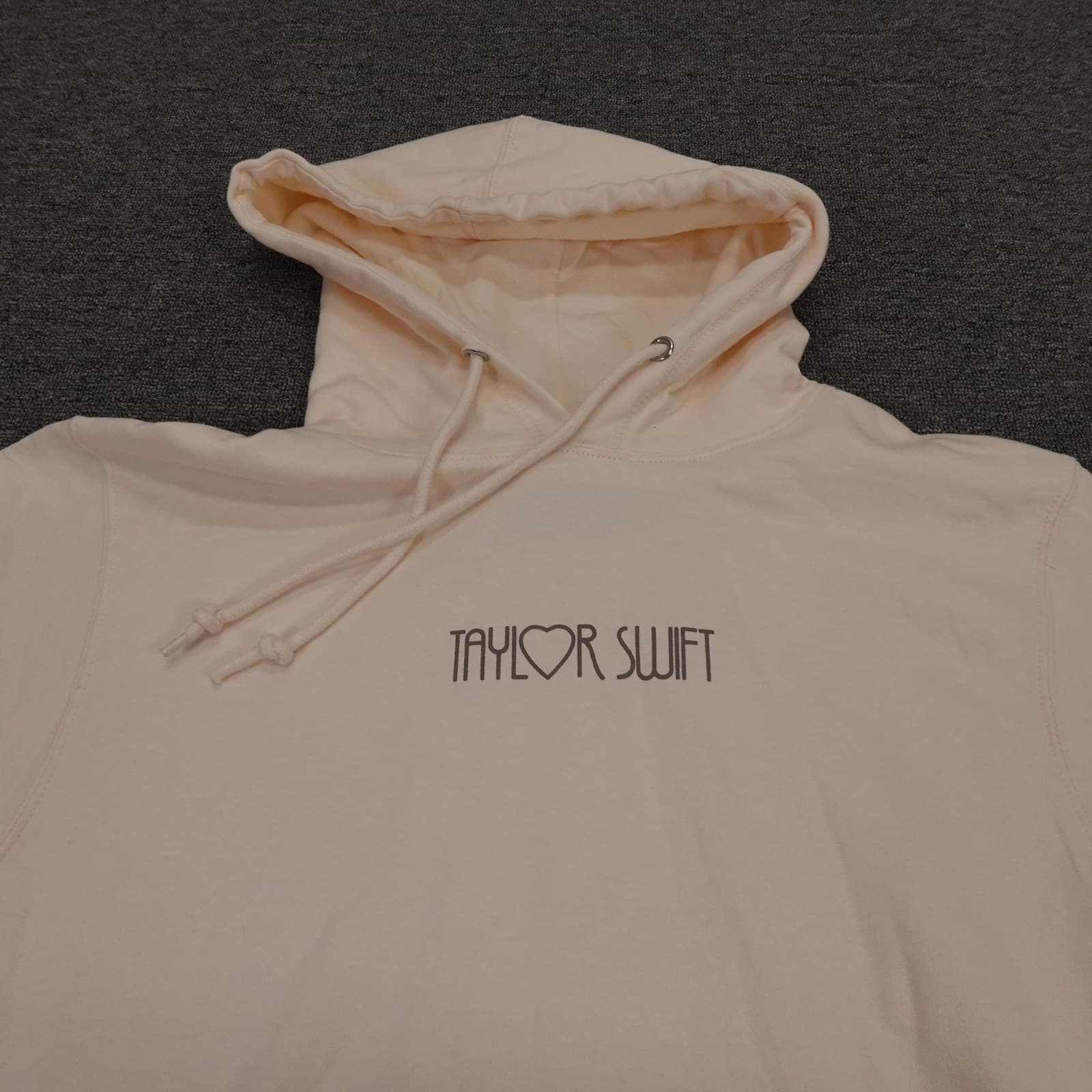 Taylor Swift The Eras Tour Hoodie Mens Small White Pullover Fleece Graphic Logo - Thumbnail 2