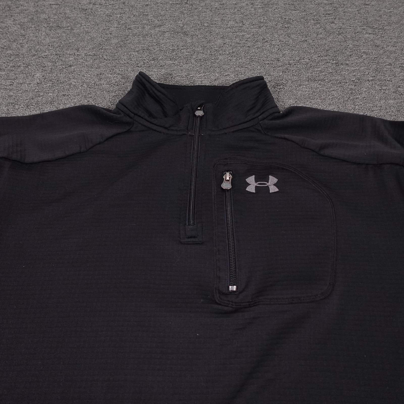 Under Armour Sweater Shirt XL 1/4 Zip ColdGear Thermal Fleece Base Layer - Thumbnail 2